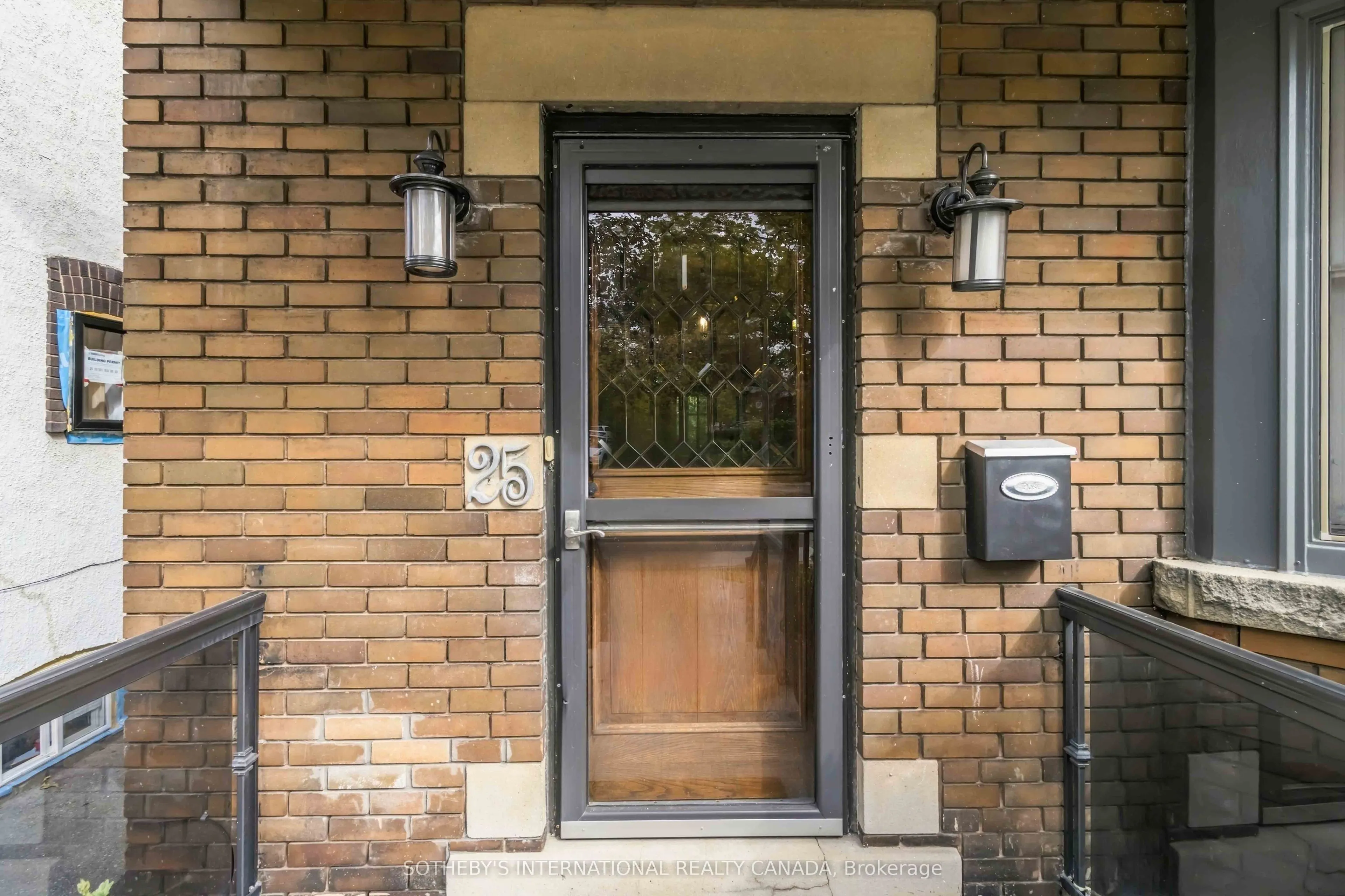 25 Cortland Avenue