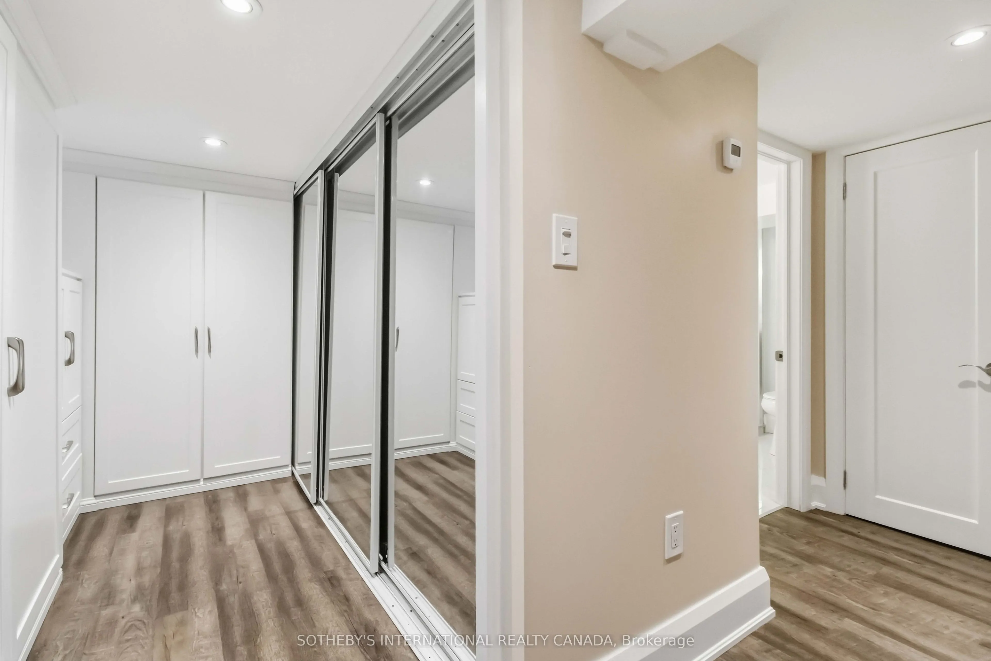 25 Cortland Avenue