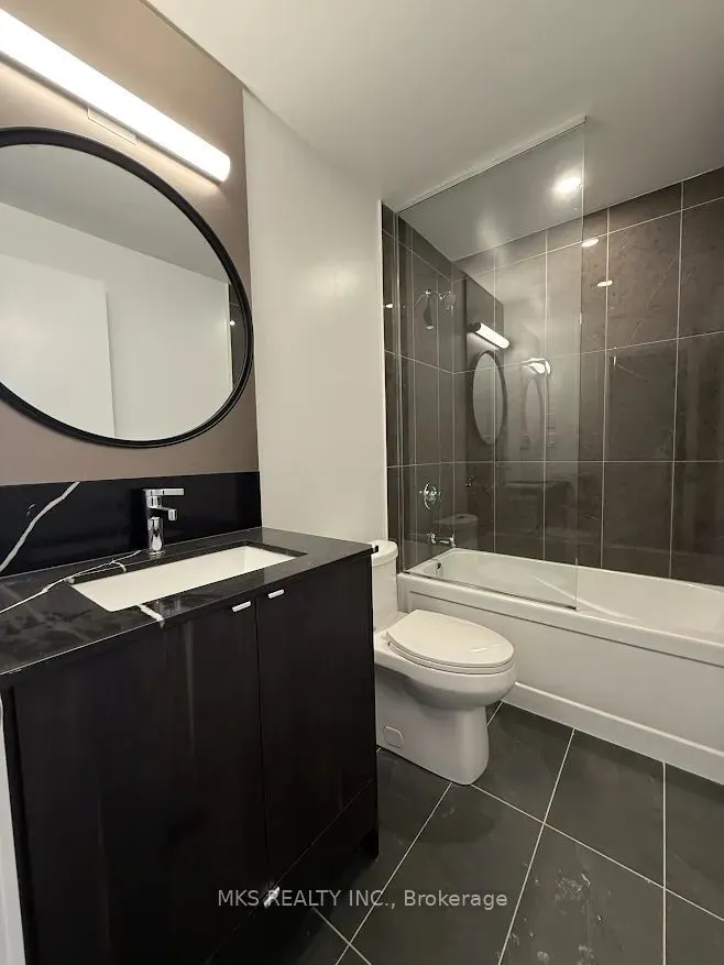 771 Yonge Street #PH06