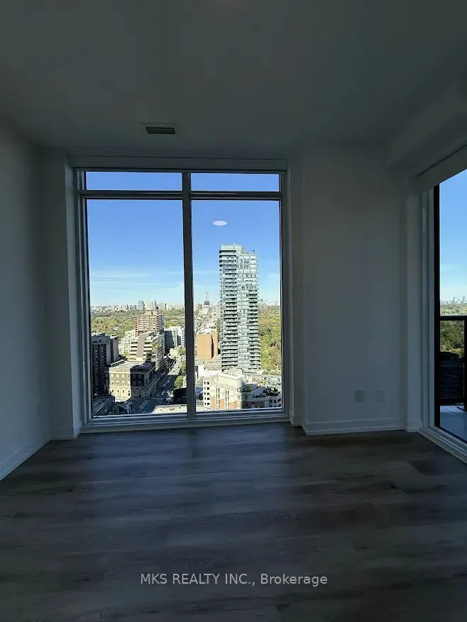 771 Yonge Street #PH06