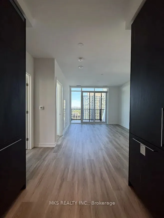 771 Yonge Street #PH06