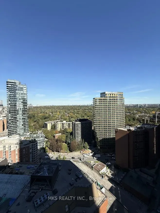771 Yonge Street #PH06