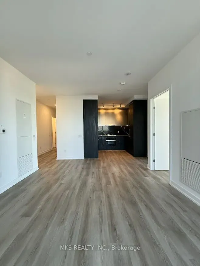 771 Yonge Street #PH06