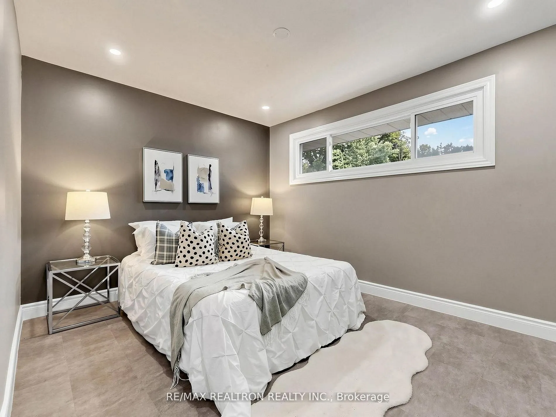 56 Ternhill Crescent