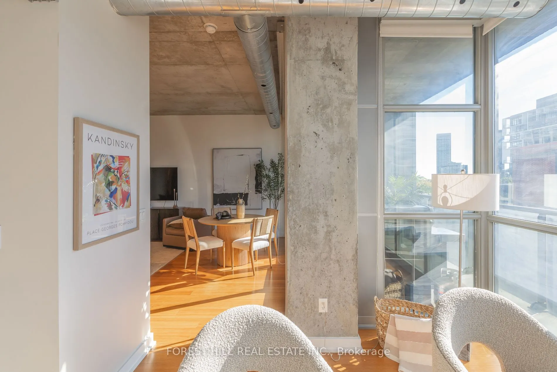 60 Bathurst Street #415