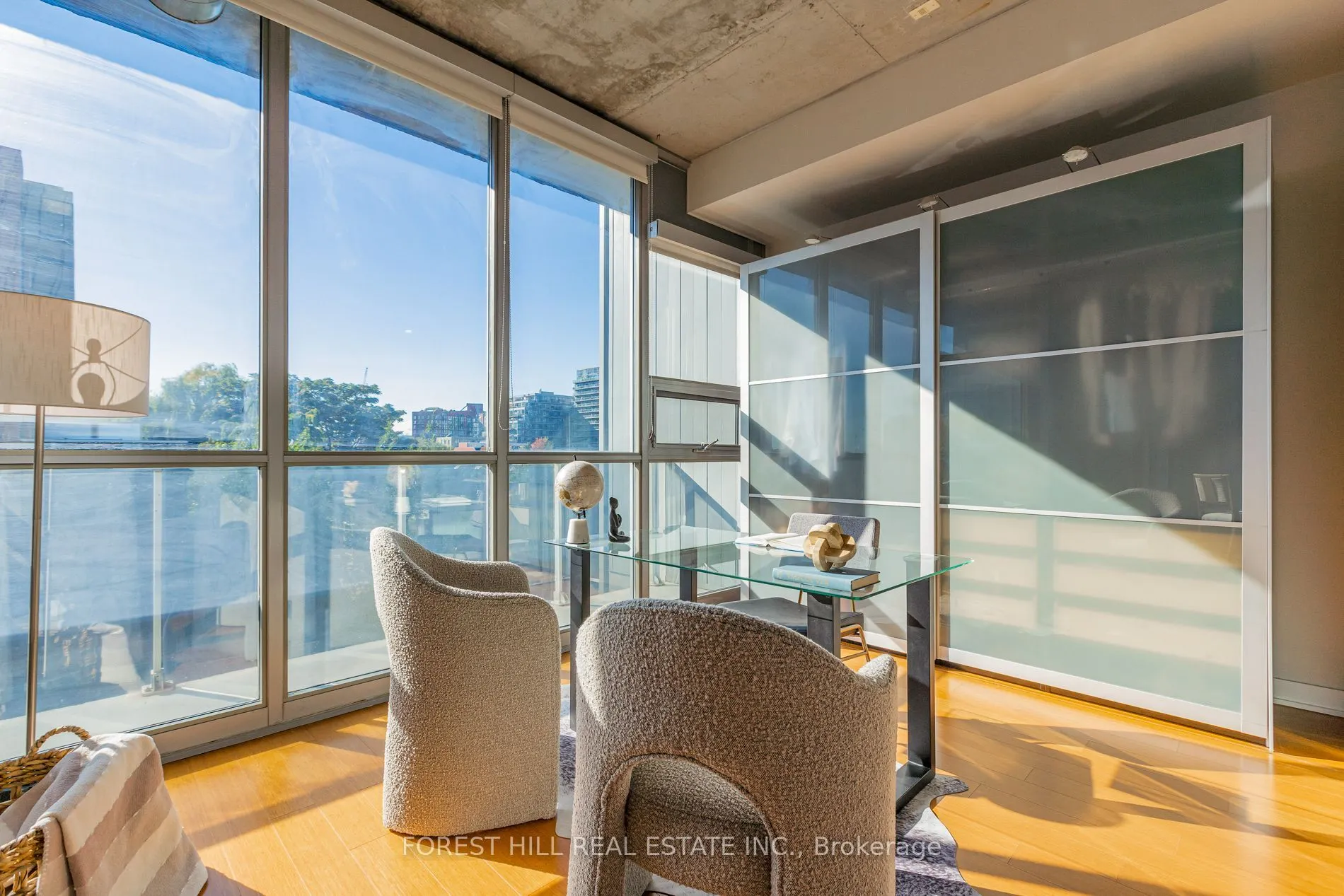 60 Bathurst Street #415