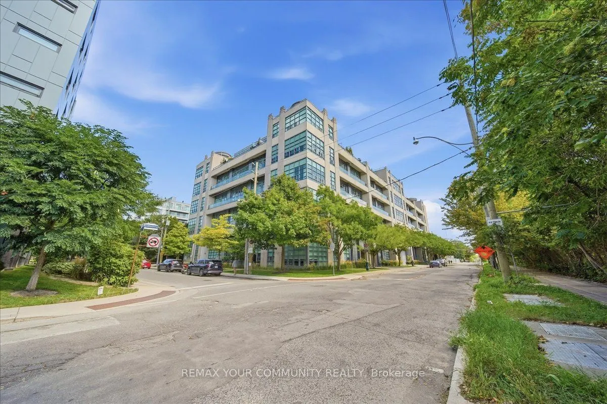 380 Macpherson Avenue #227