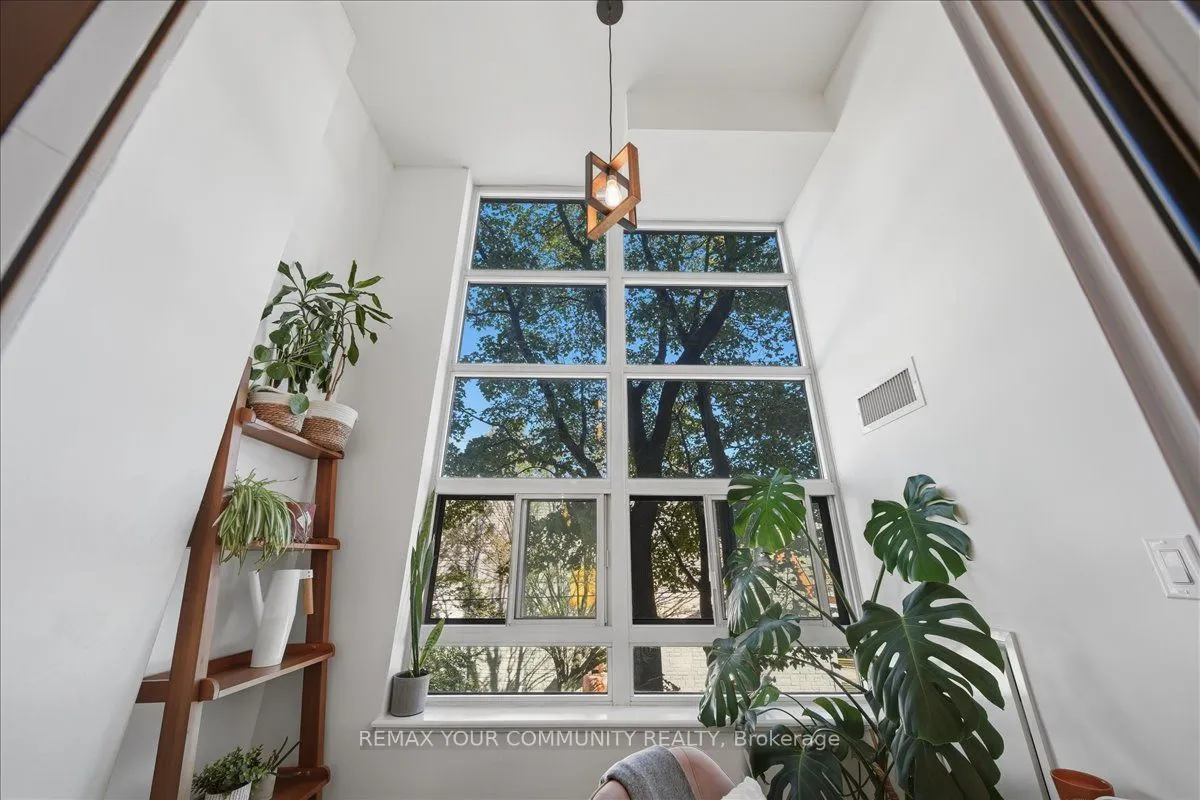 380 Macpherson Avenue #227