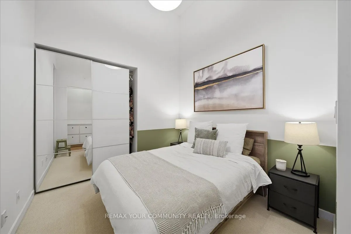 380 Macpherson Avenue #227