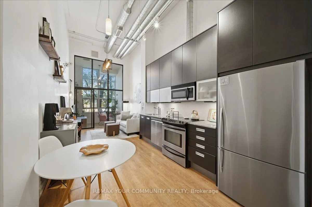 380 Macpherson Avenue #227