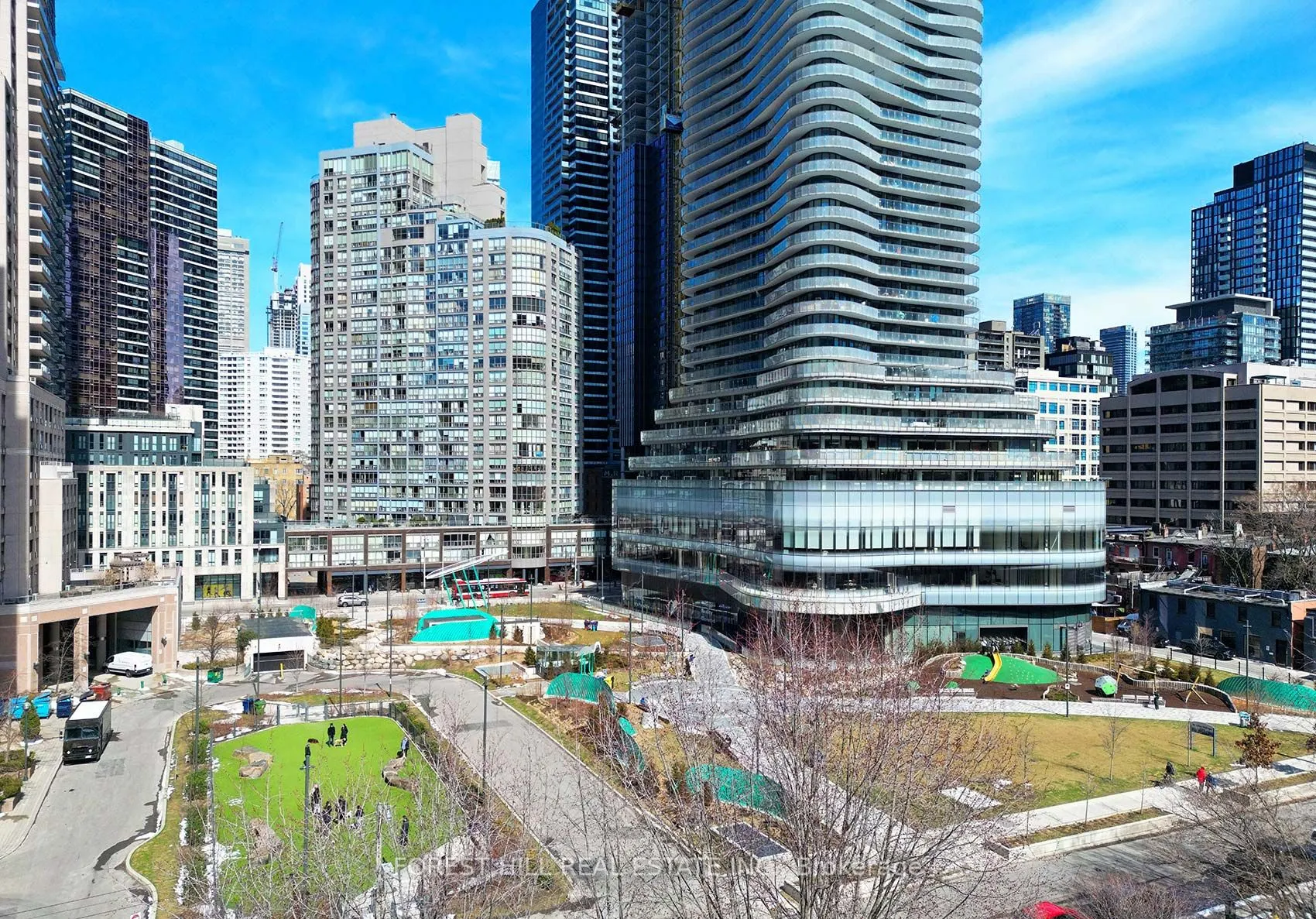887 Bay Street #613