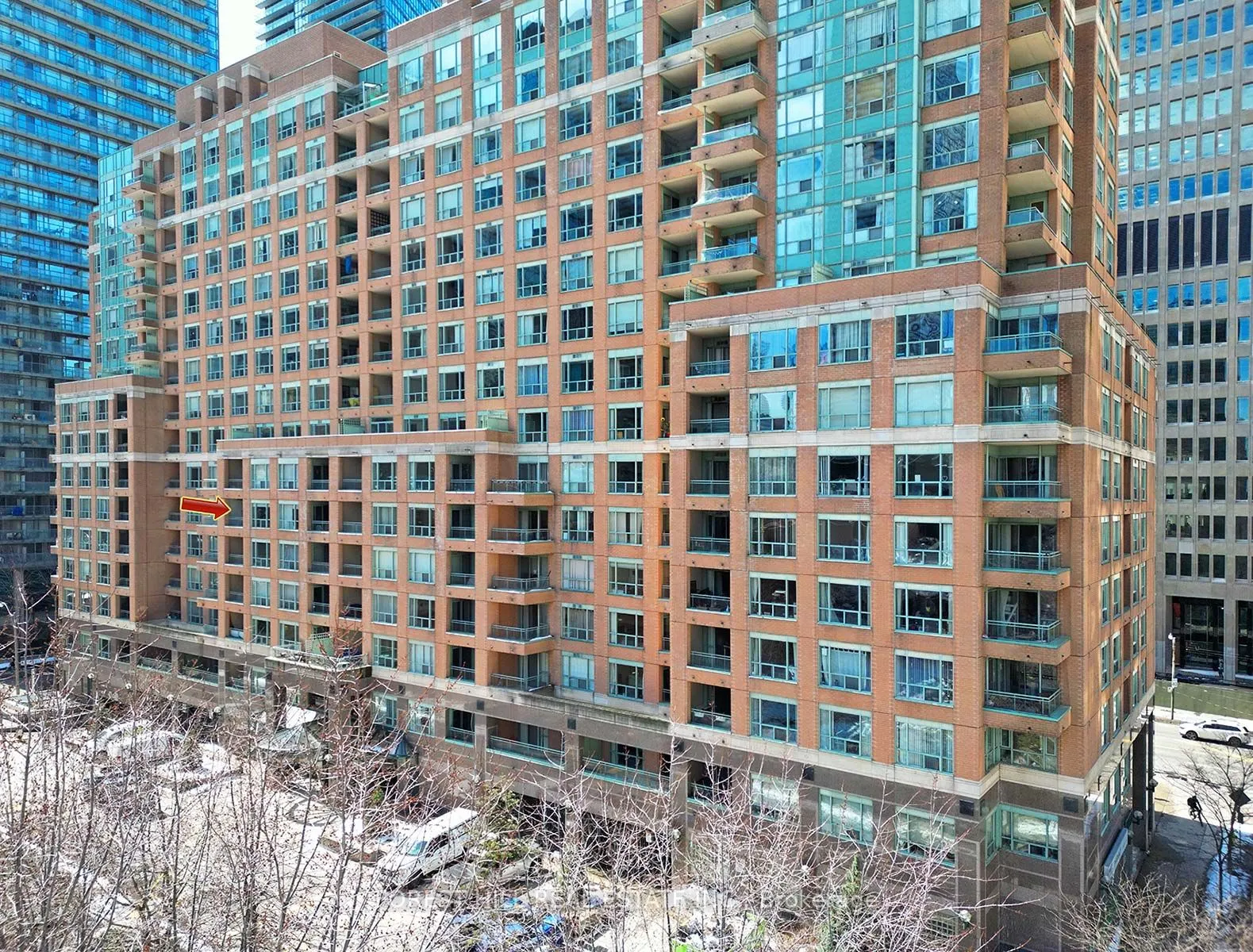887 Bay Street #613