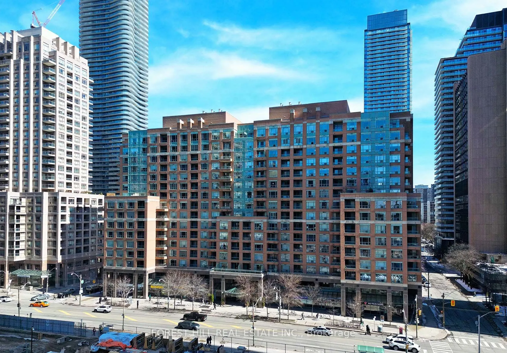 887 Bay Street #613