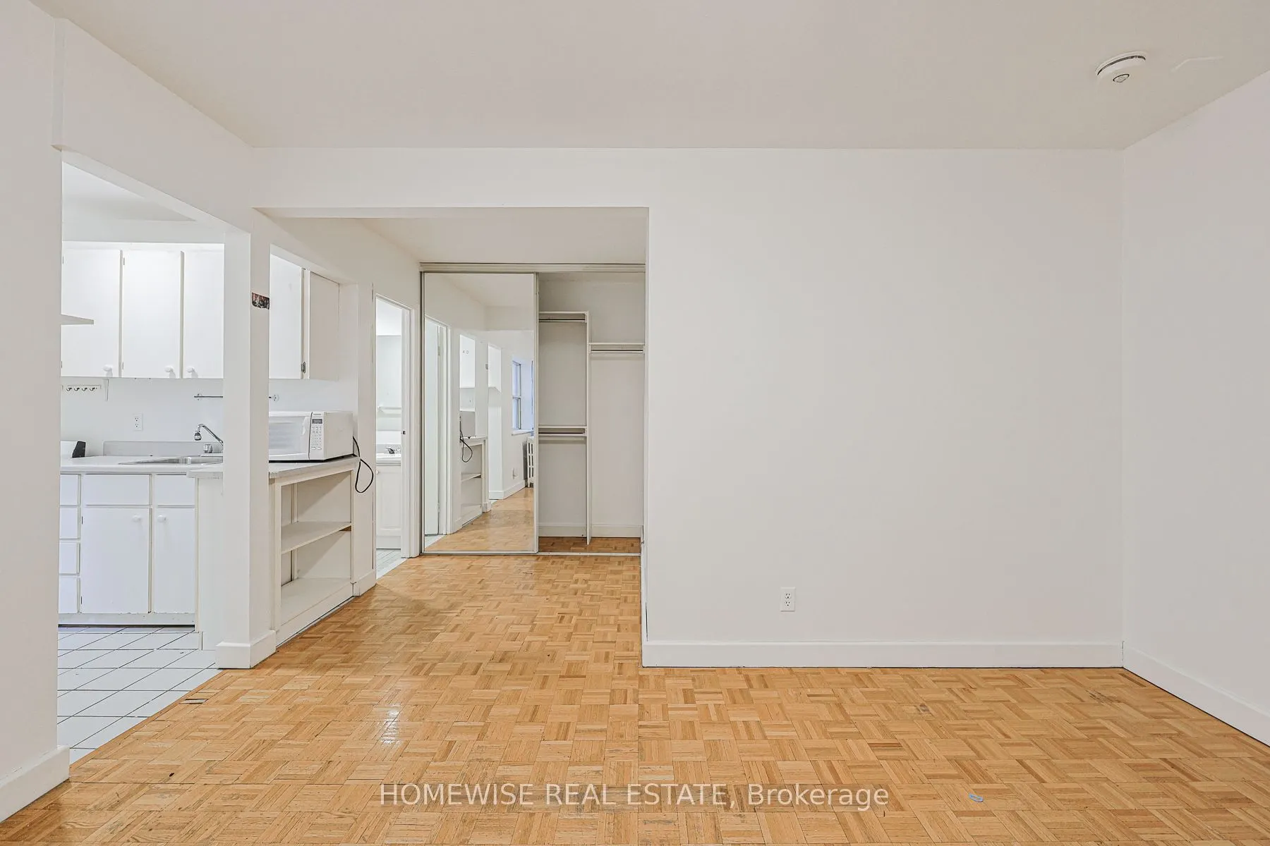 33 Maitland Street #312