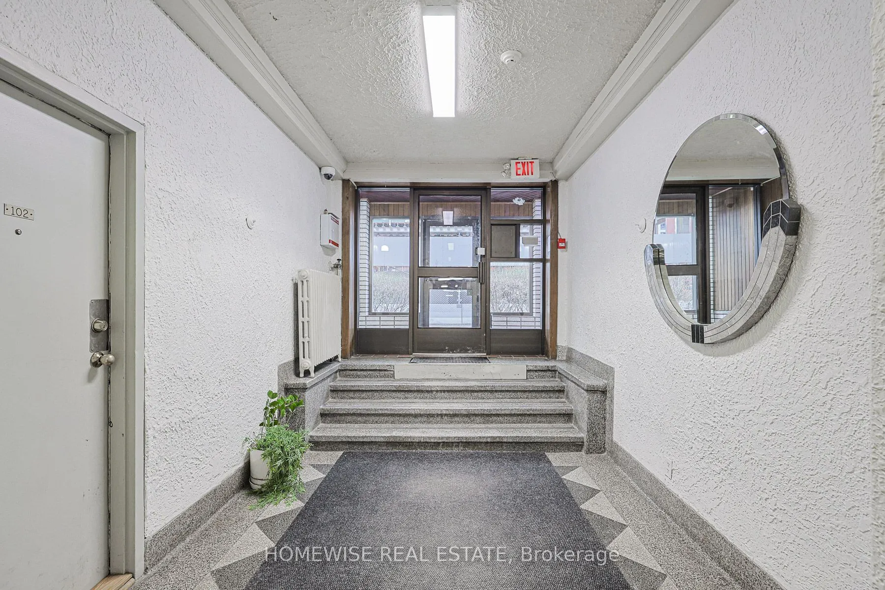 33 Maitland Street #312