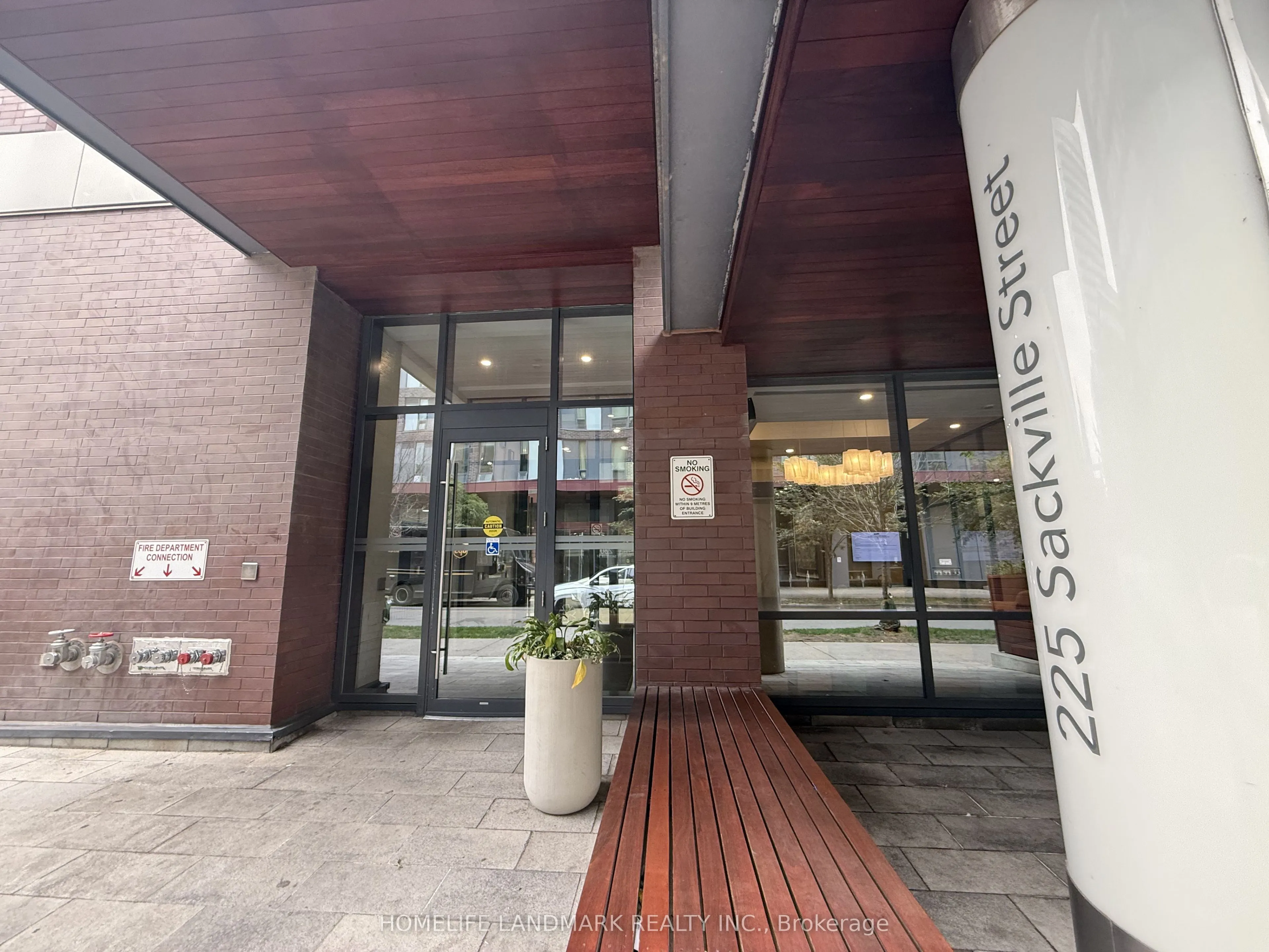 225 Sackville Street #1901