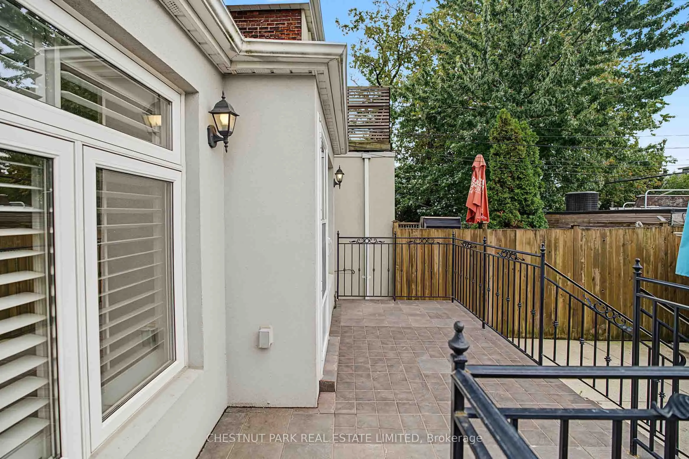 48 Grace Street #Main
