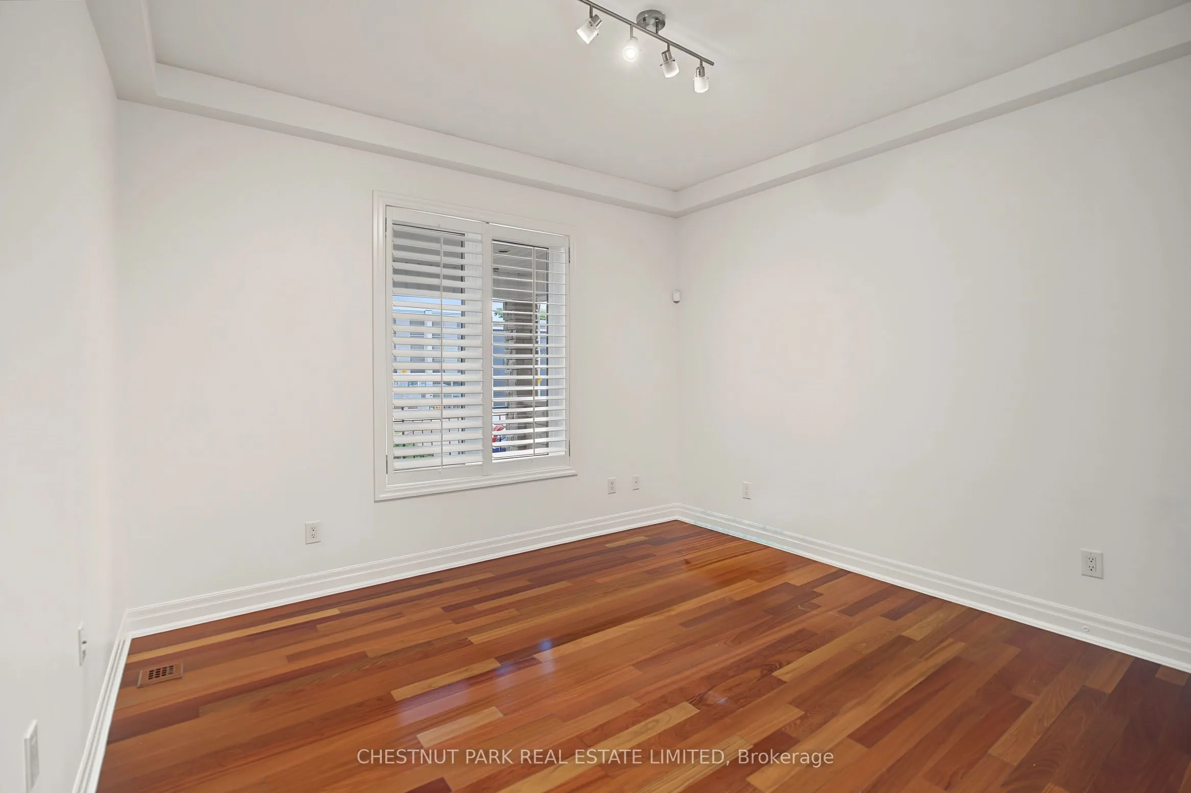 48 Grace Street #Main