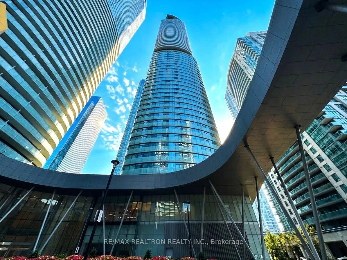 12 York Street #2201