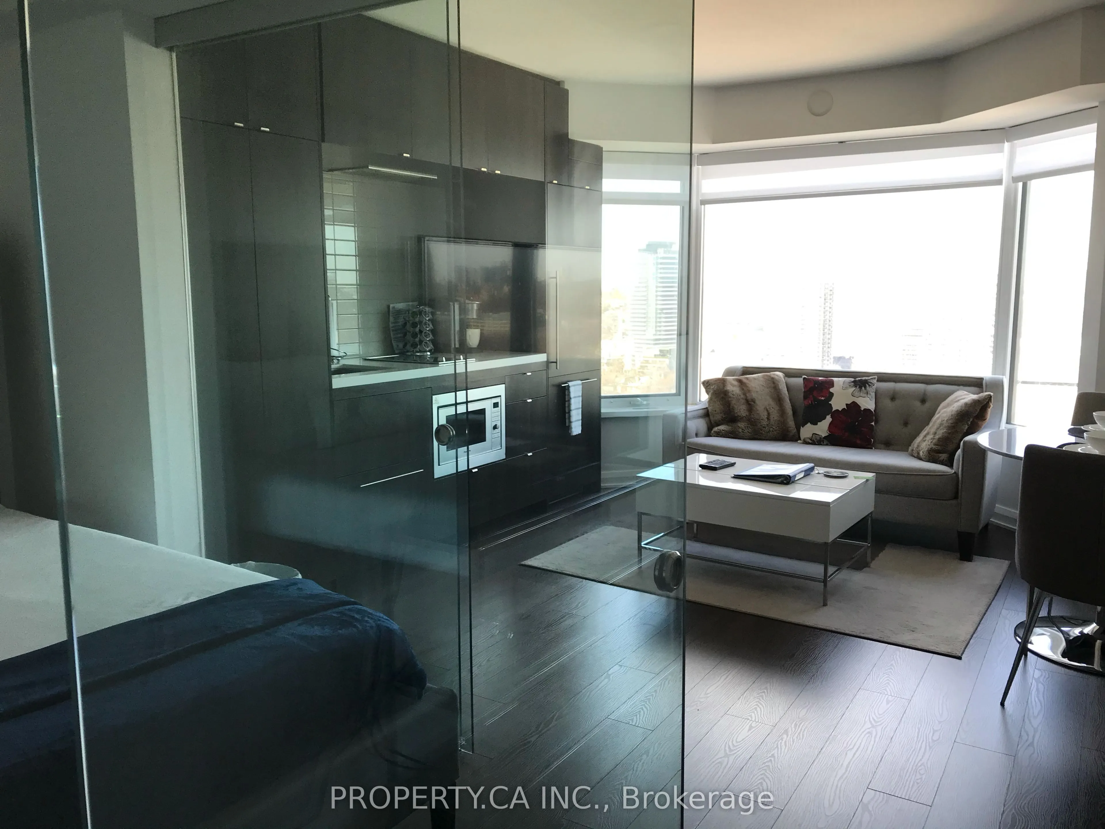 155 Yorkville Avenue #2401