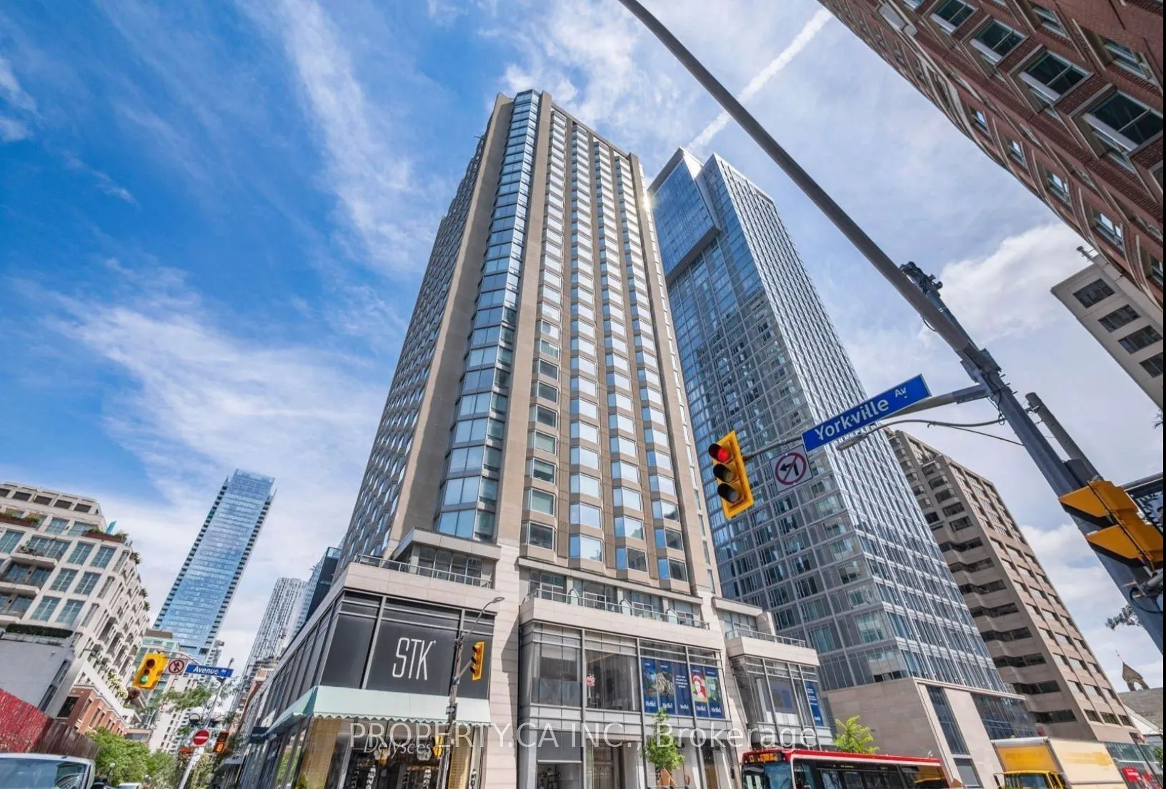 155 Yorkville Avenue #2401