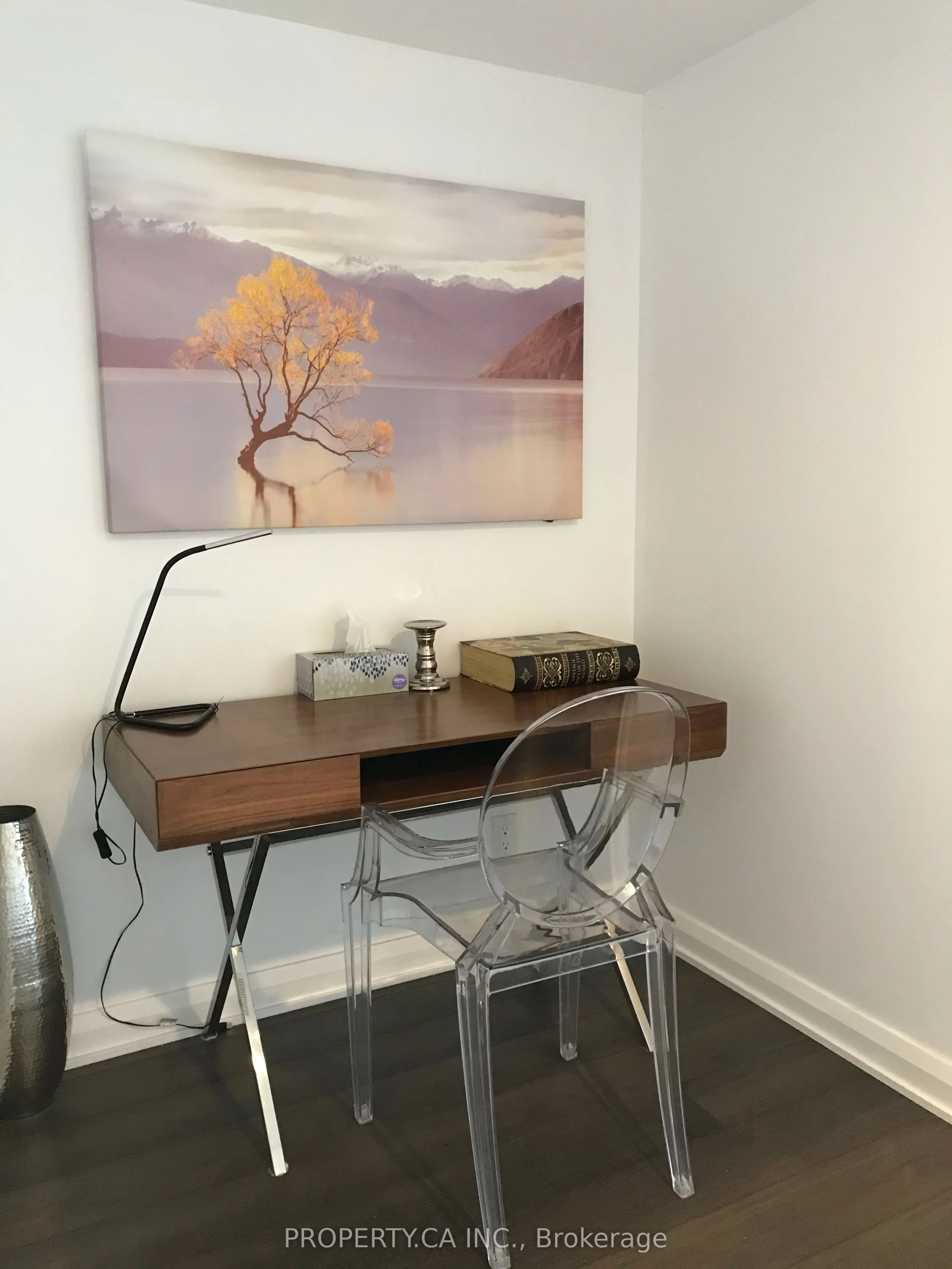 155 Yorkville Avenue #2401