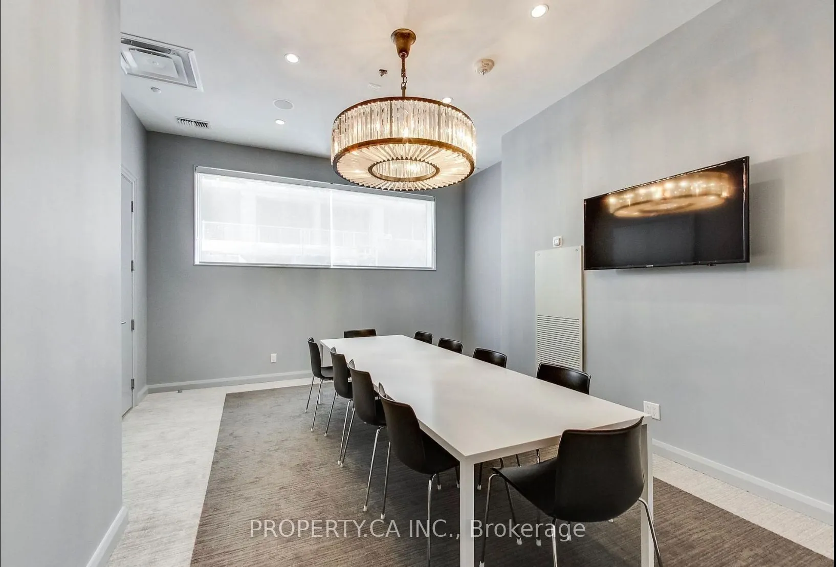 155 Yorkville Avenue #2401