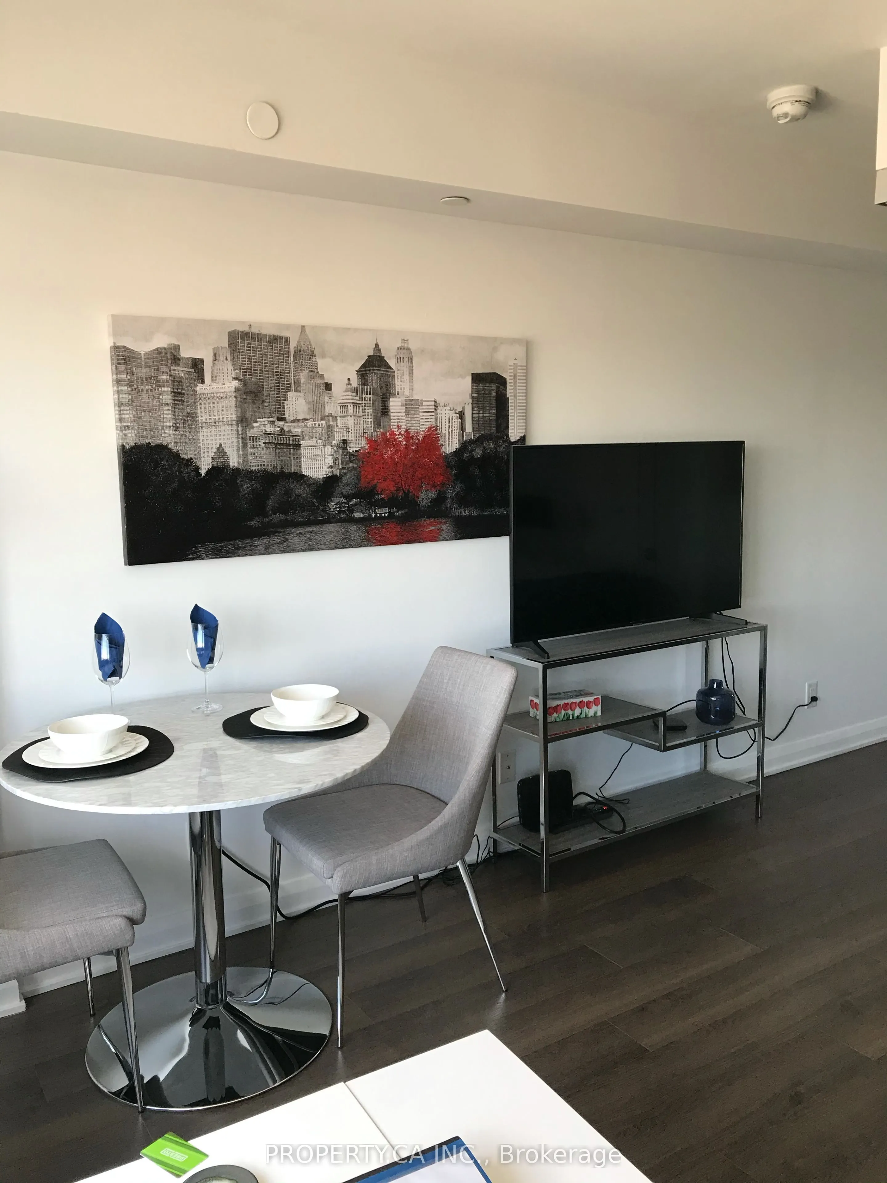 155 Yorkville Avenue #2401