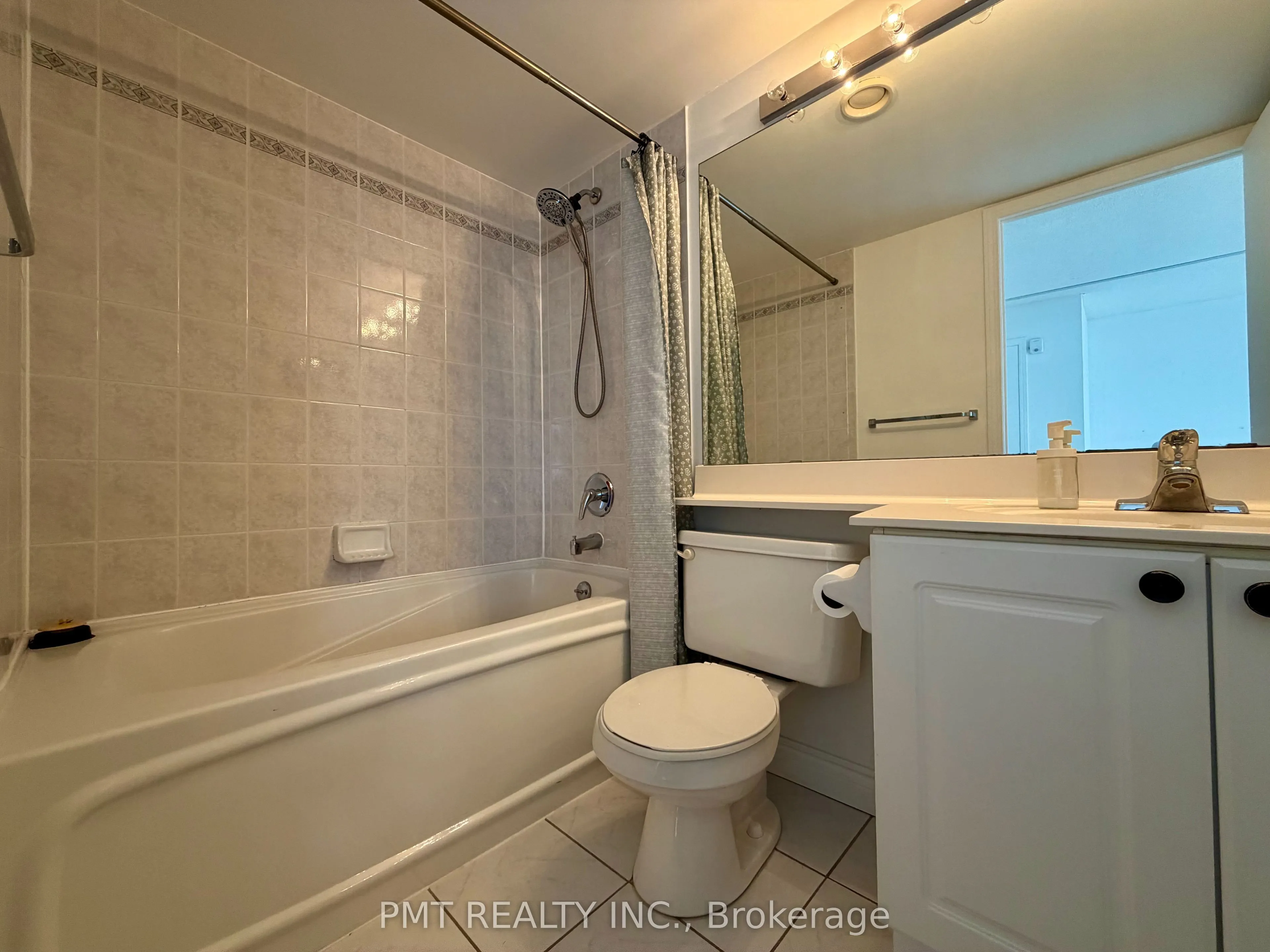 139 Merton Street #850
