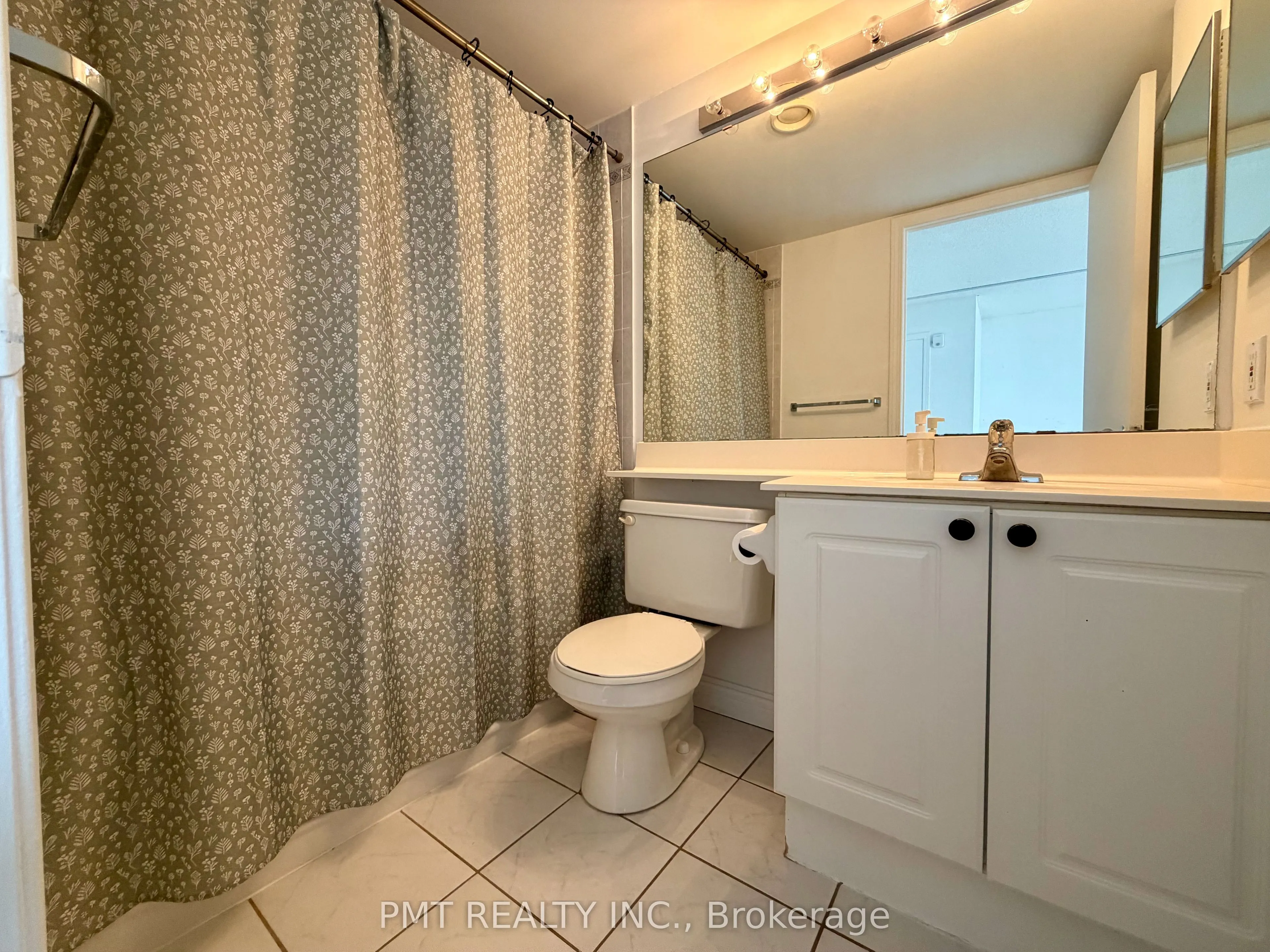 139 Merton Street #850