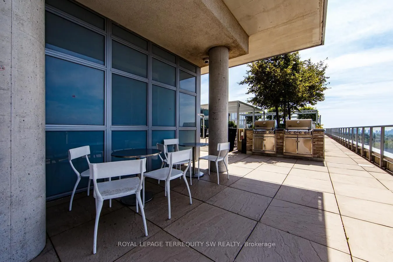 501 St. Clair Avenue W #510