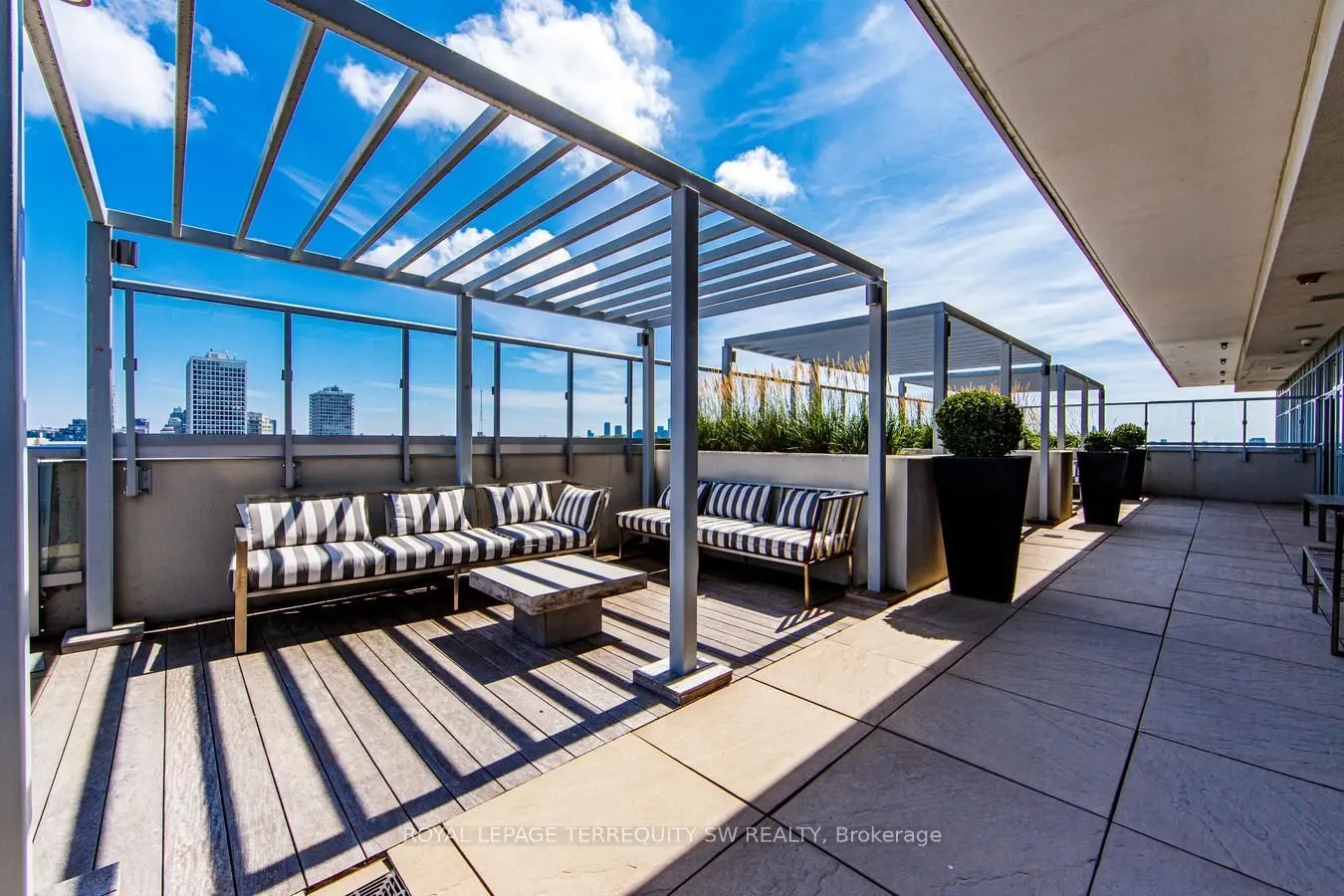 501 St. Clair Avenue W #510