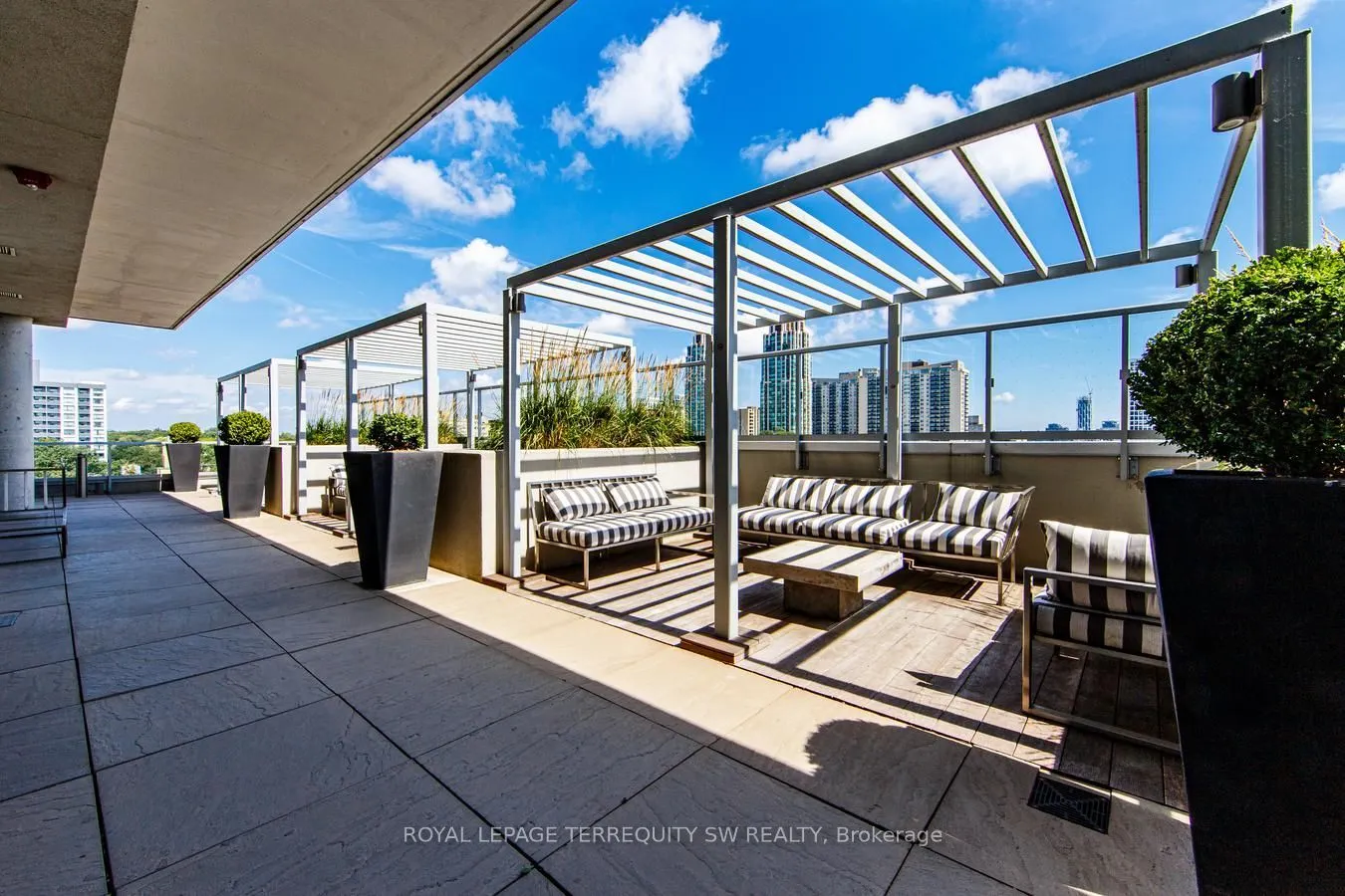 501 St. Clair Avenue W #510