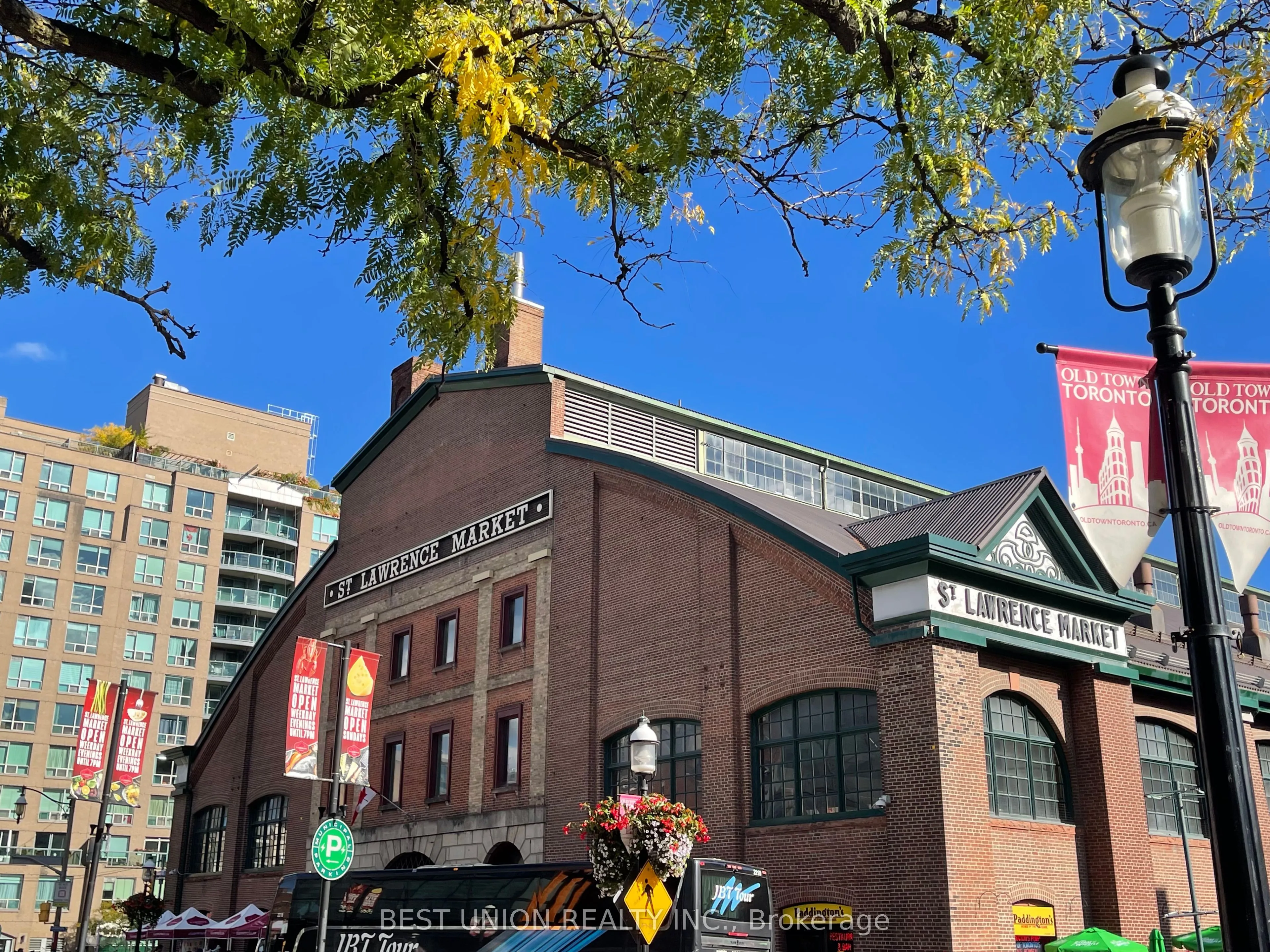 318 King Street E #1313