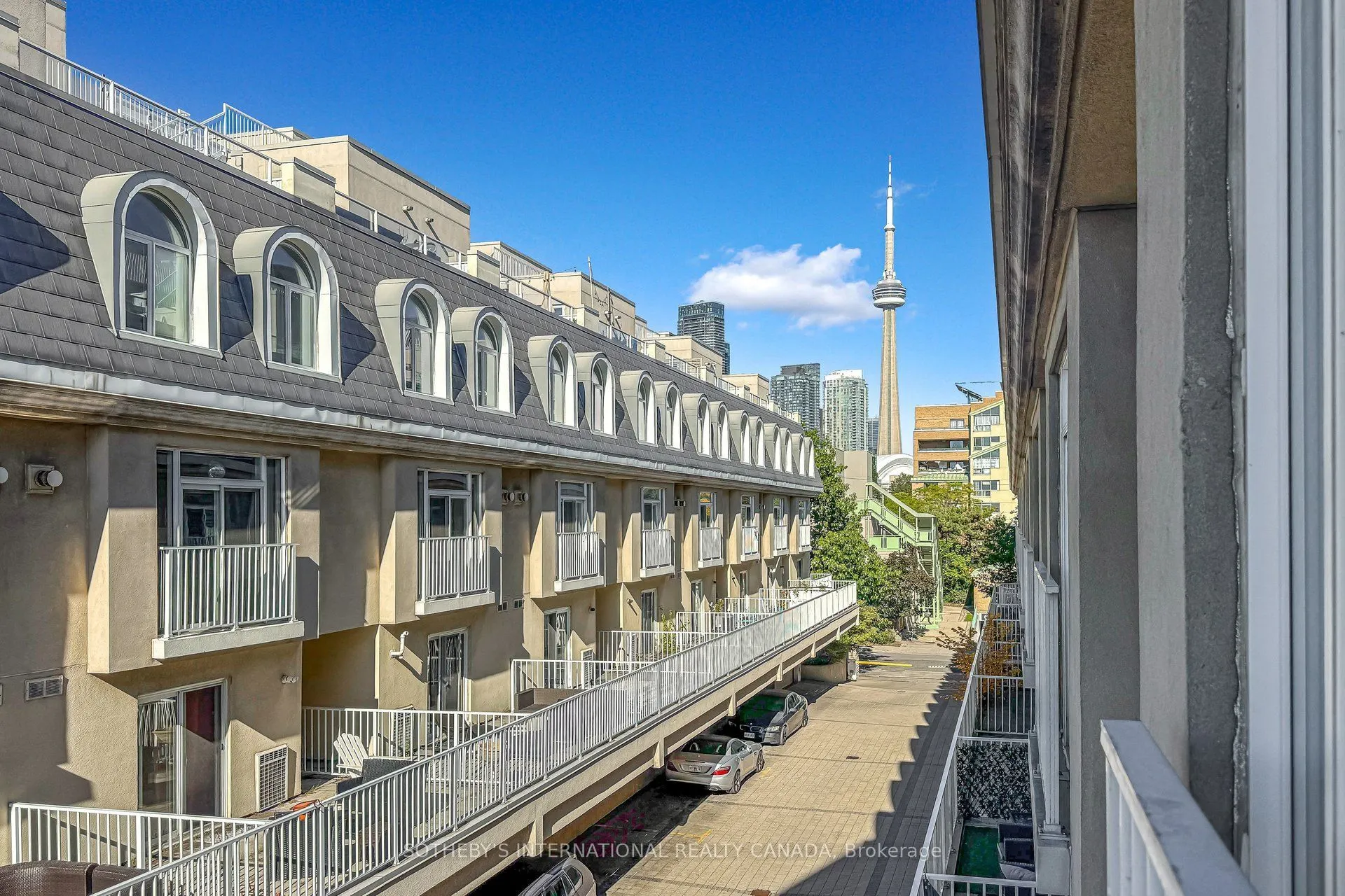 32 Stadium Road #377