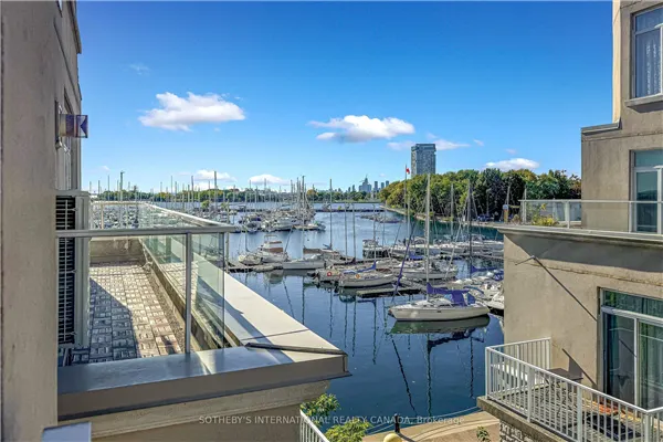 32 Stadium Road #377