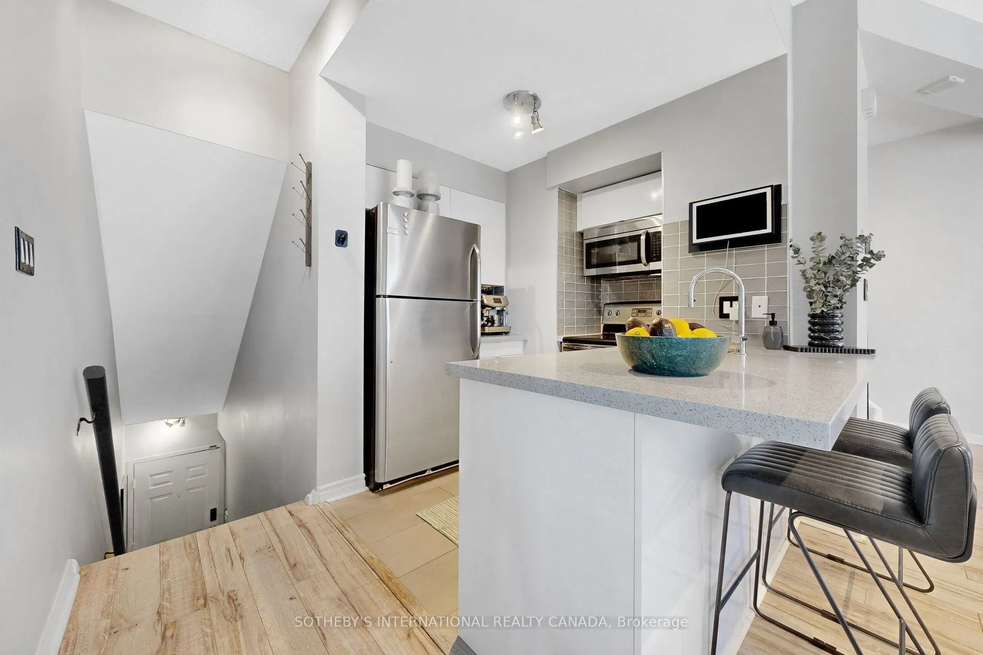 32 Stadium Road #377