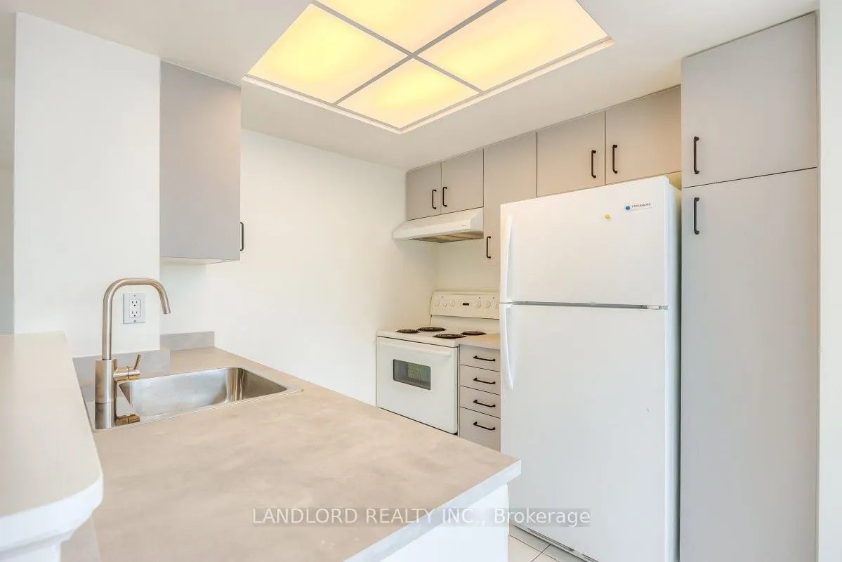 5 Concorde Place #2504