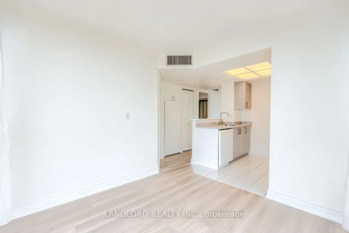5 Concorde Place #2504