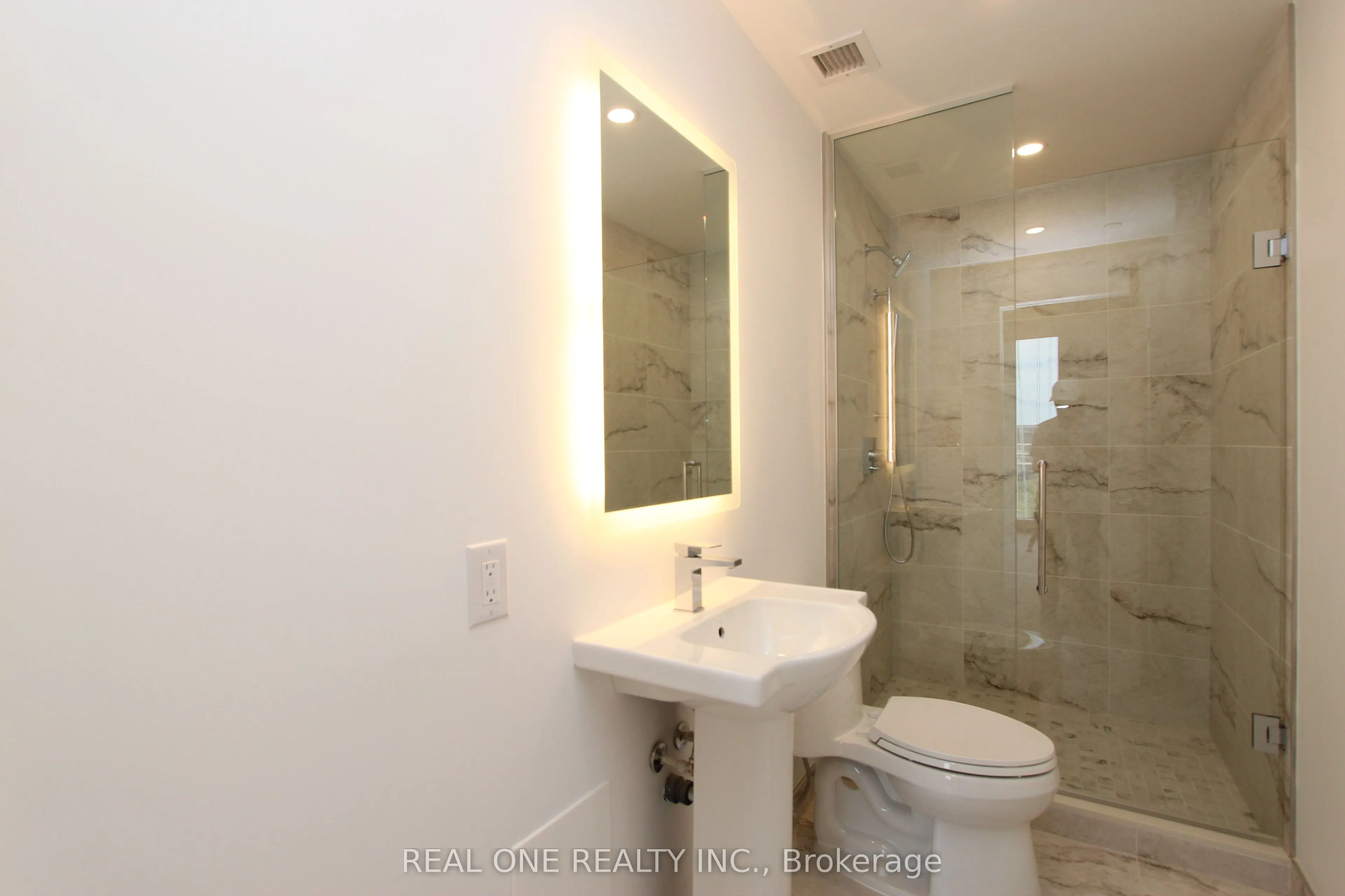 1315 Bay Street #804