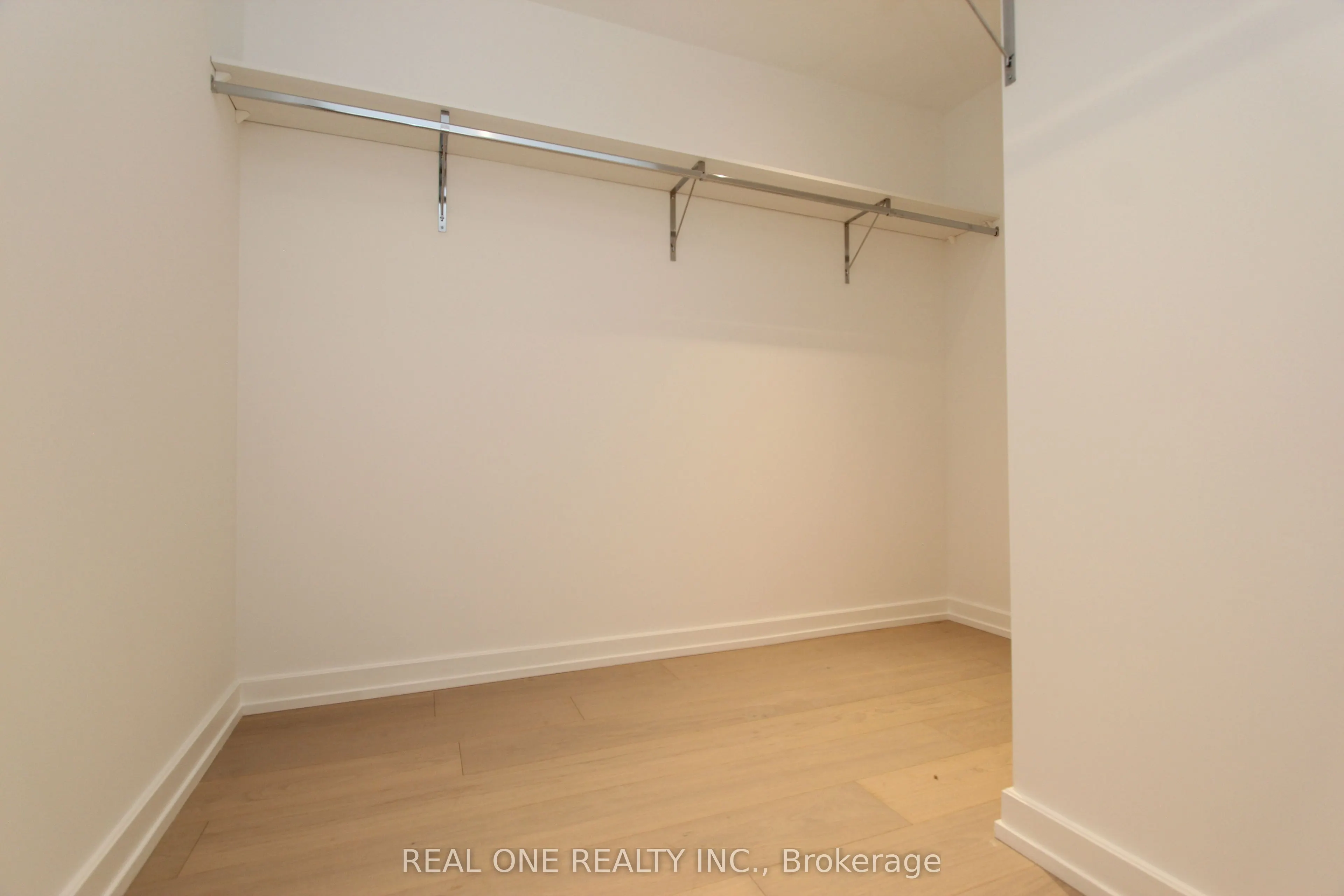 1315 Bay Street #804