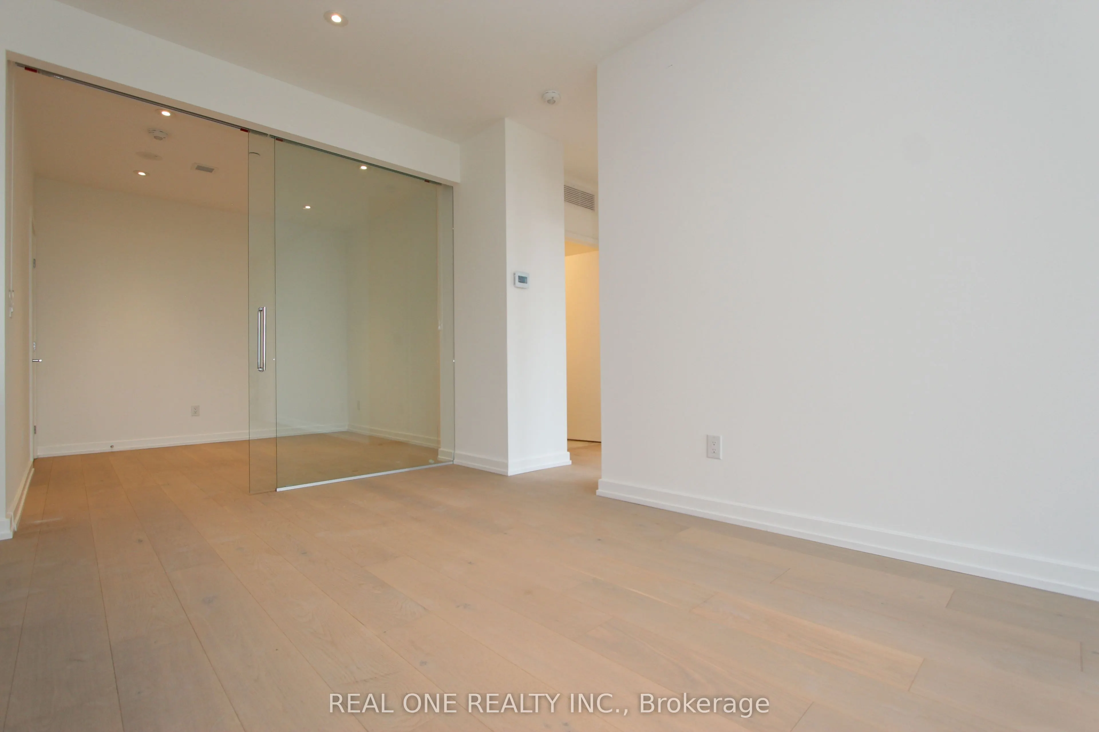 1315 Bay Street #804