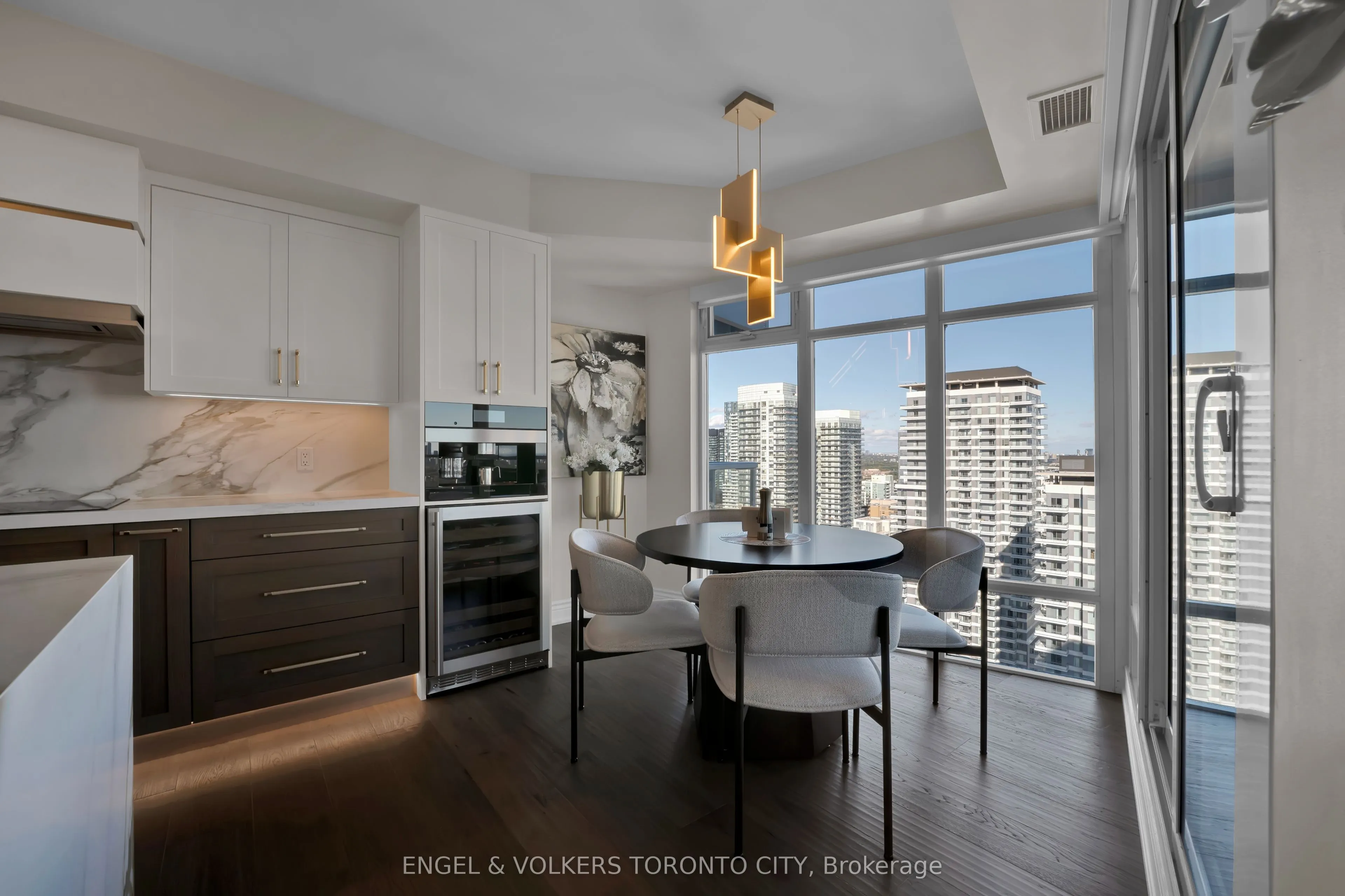 2181 Yonge Street #3402