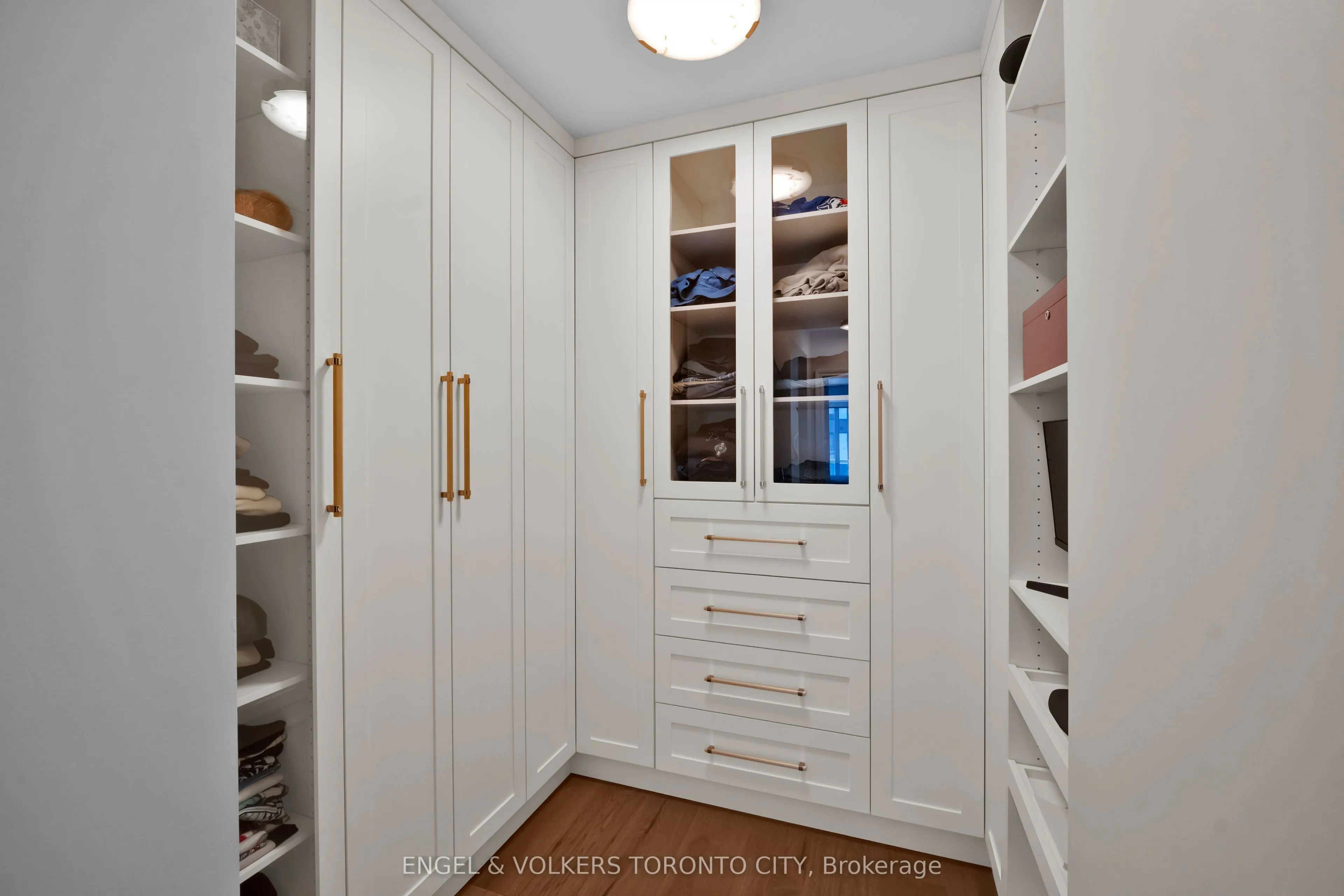 2181 Yonge Street #3402