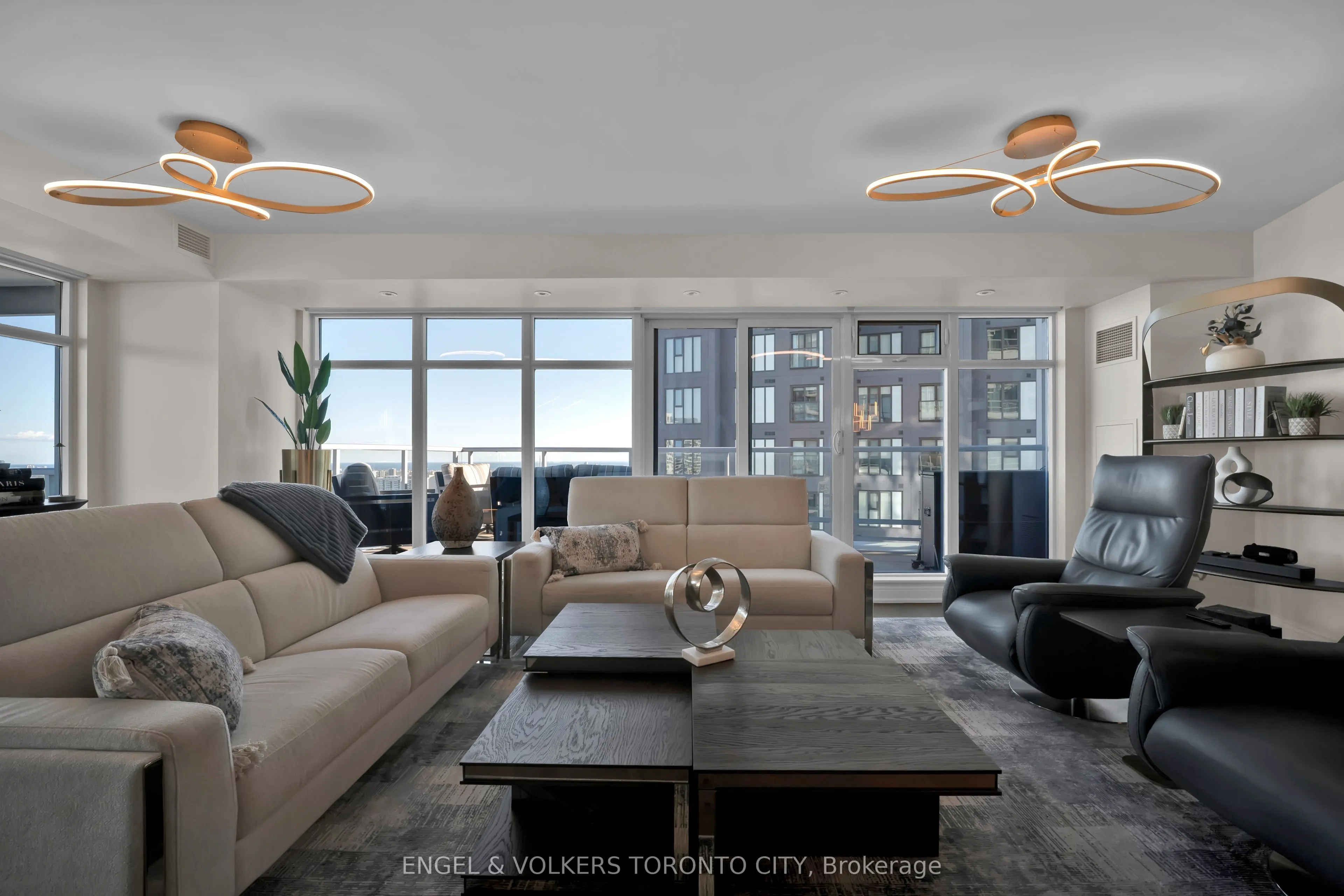 2181 Yonge Street #3402