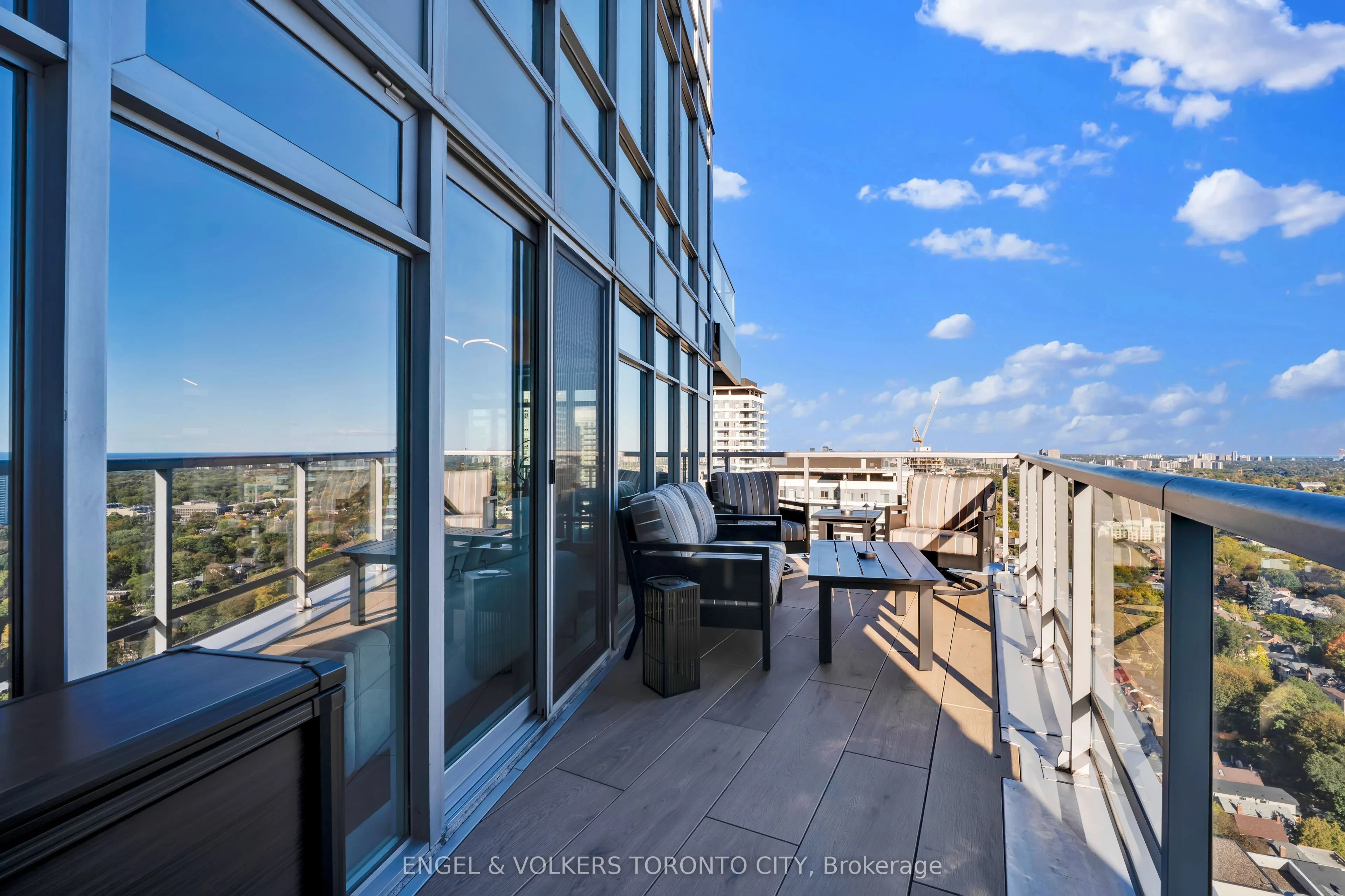 2181 Yonge Street #3402