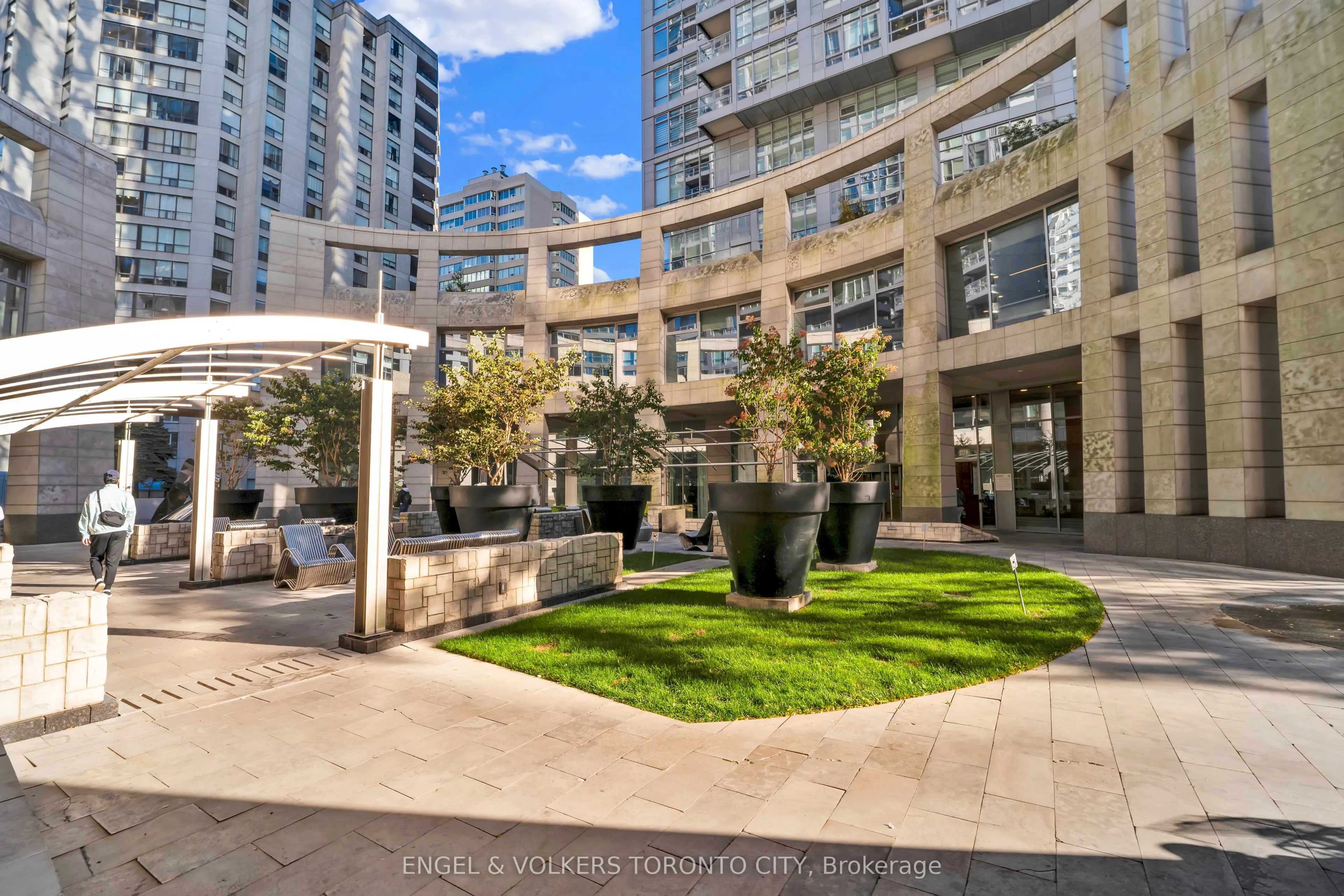 2181 Yonge Street #3402