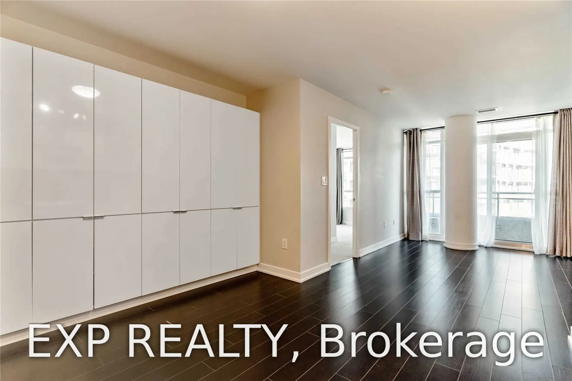 10 Capreol Court #1052
