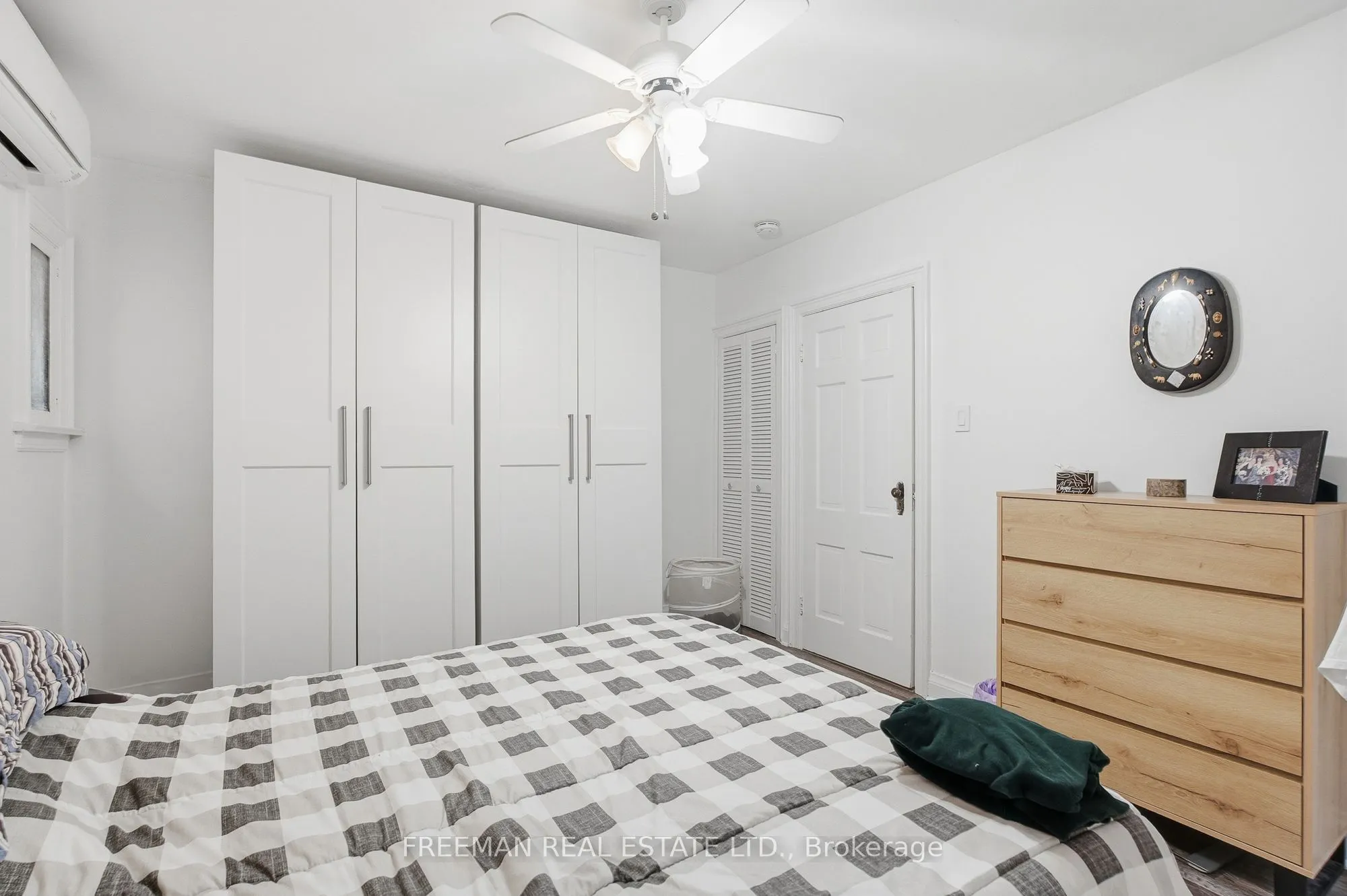 783 Spadina Road