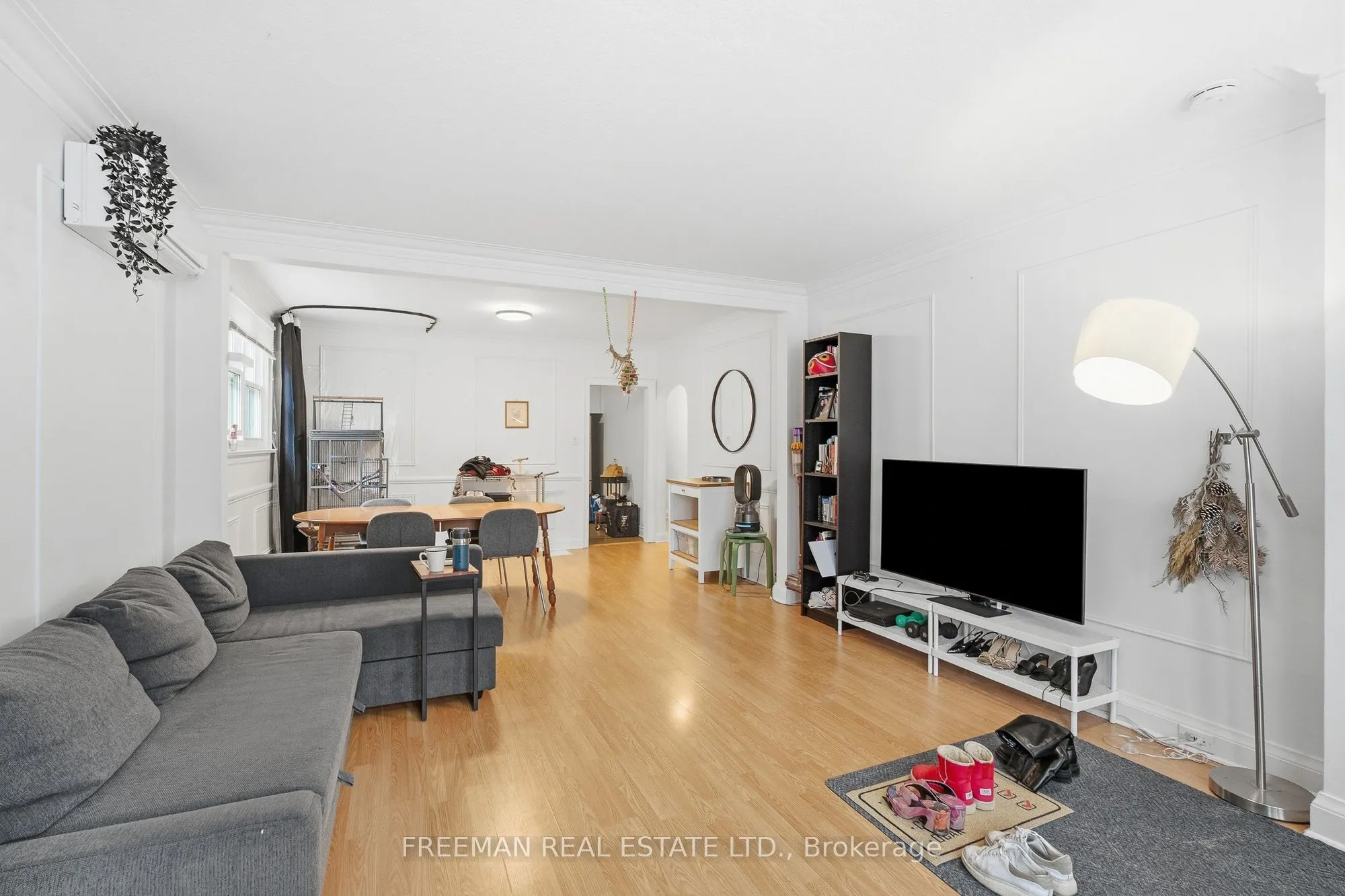 783 Spadina Road